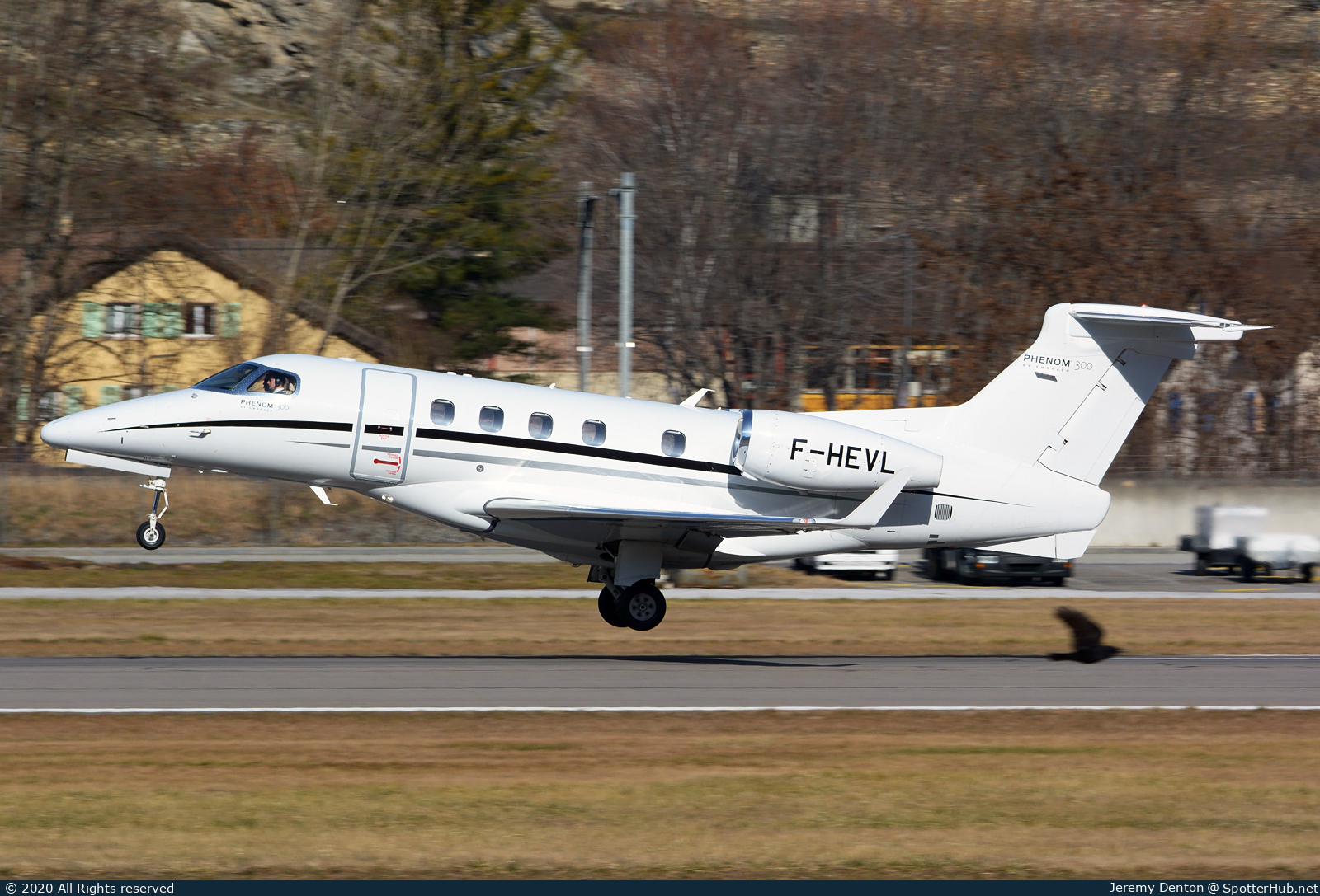 Photo of F-HEVL - Embraer Phenom 300 operated by Evolem Aviation