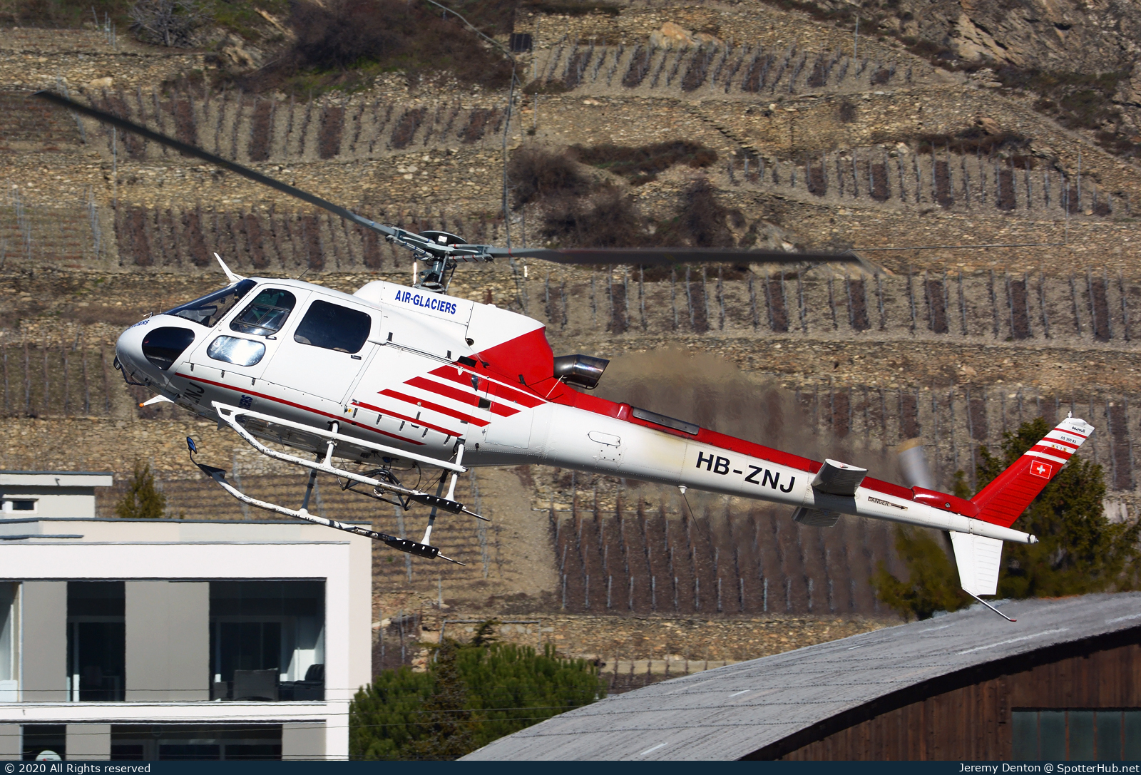 Photo of HB-ZNJ - Aérospatiale AS350B3 Écureuil operated by Air Glaciers