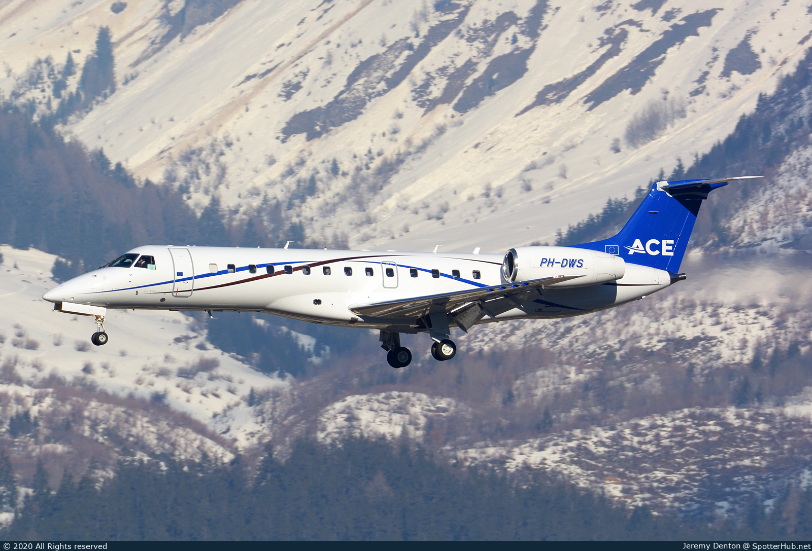 Photo of PH-DWS - Embraer ERJ-135LR operated by Air Charters Europe