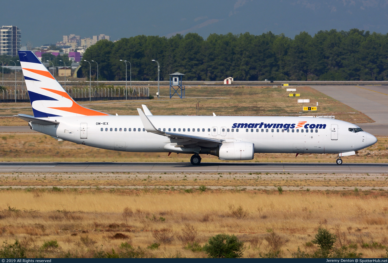 Photo of OM-IEX - Boeing 737-8BK operated by SmartWings (opb AirExplore)