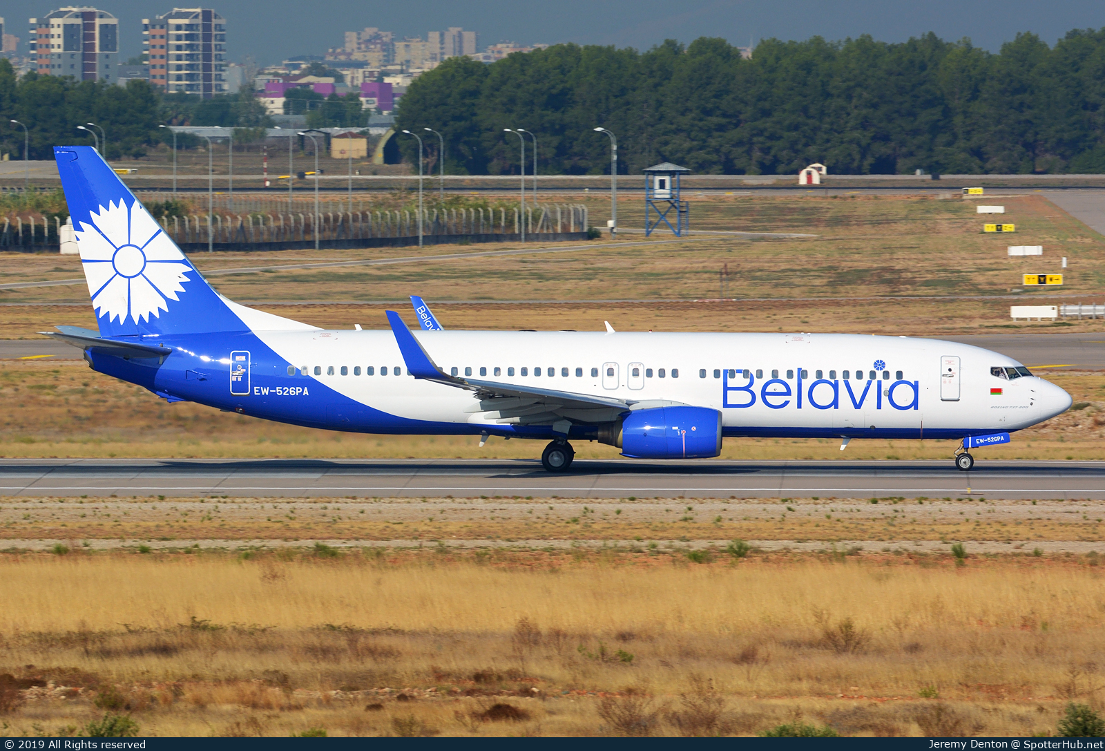 Photo of EW-526PA - Boeing 737-86N operated by Belavia