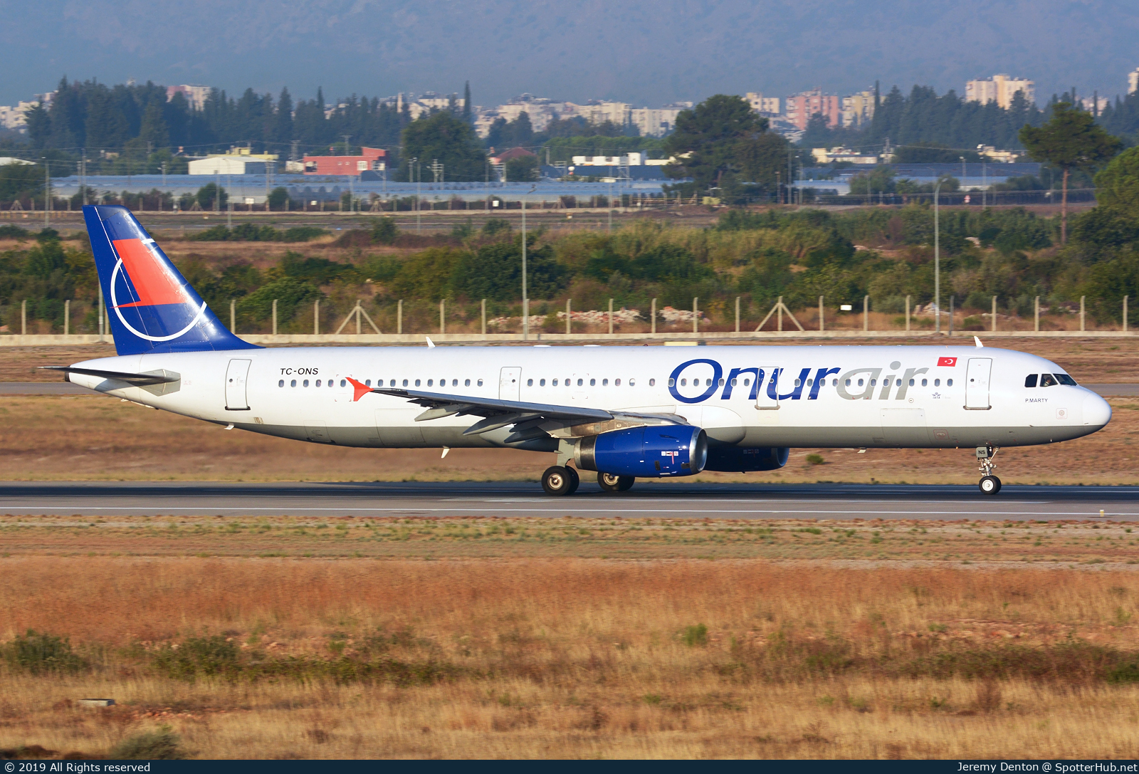 Photo of TC-ONS - Airbus A321-131 operated by Onur Air