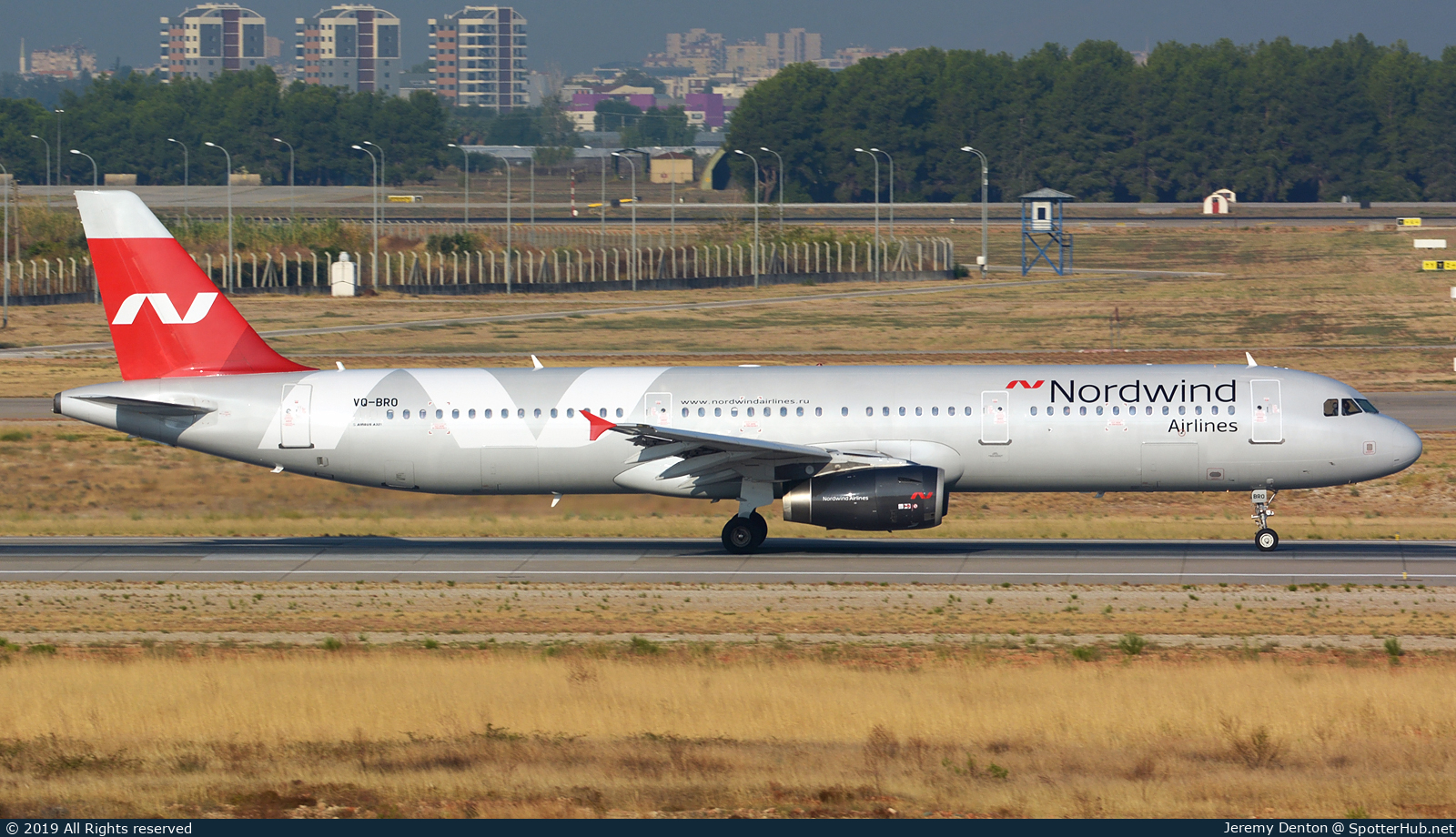 Photo of VQ-BRO - Airbus A321-231 operated by Nordwind Airlines