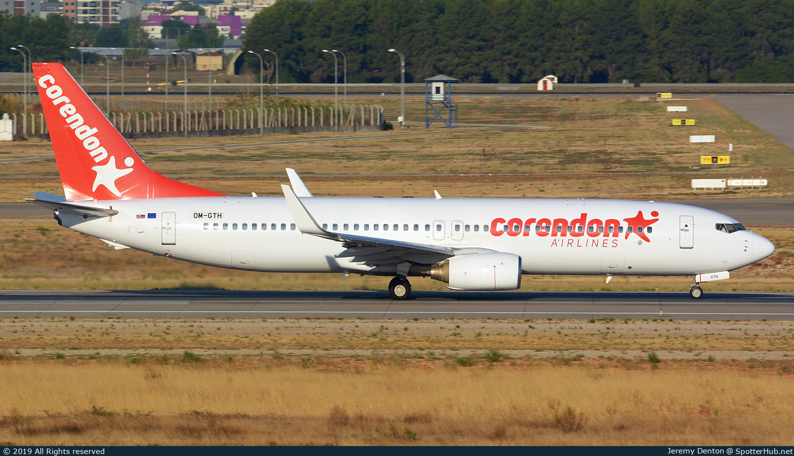 Photo of OM-GTH - Boeing 737-8BK operated by Corendon Airlines (opb Go2Sky)