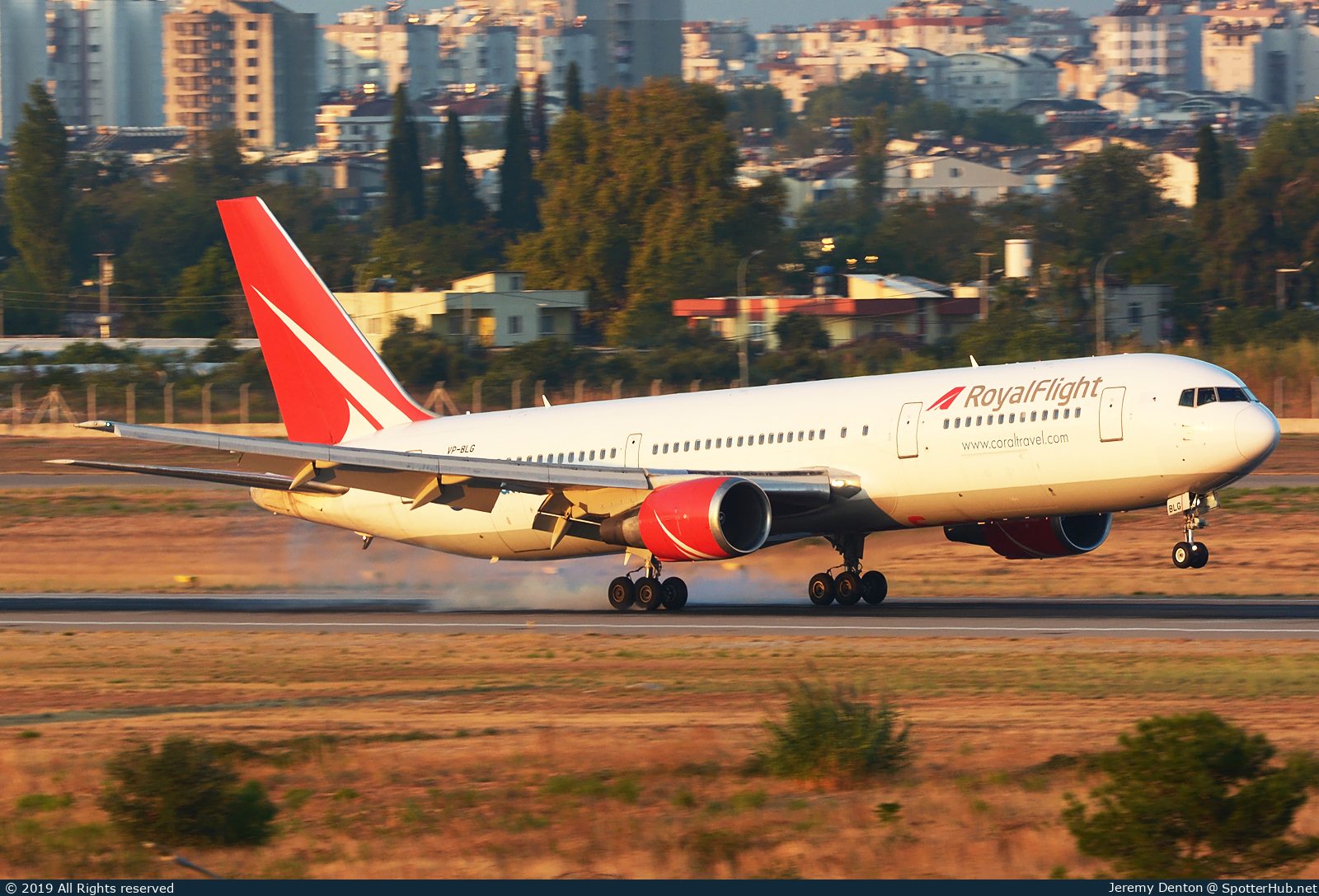 Photo of VP-BLG - Boeing 767-3Q8(ER) operated by Royal Flight