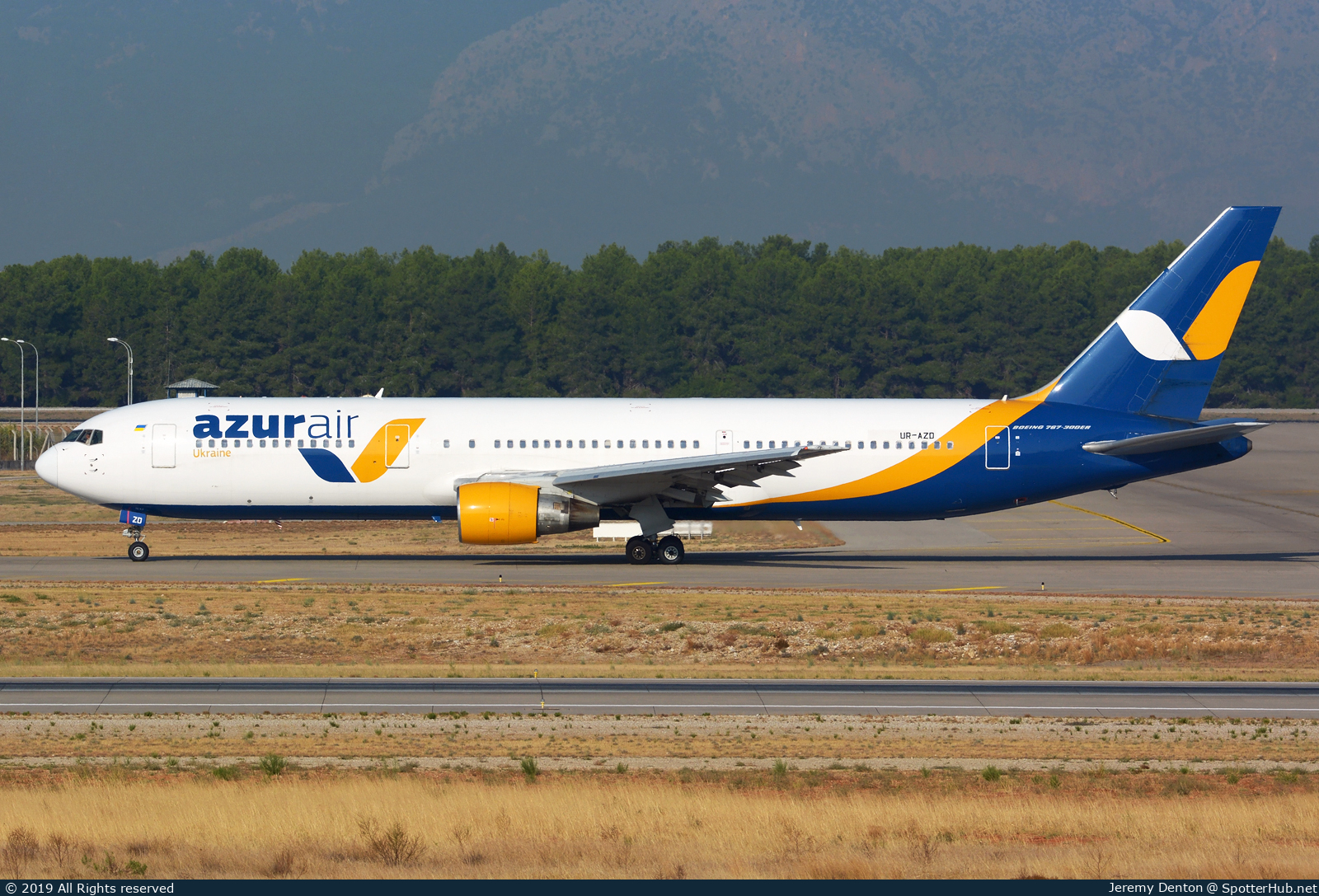 Photo of UR-AZD - Boeing 767-33A(ER) operated by Azur Air Ukraine