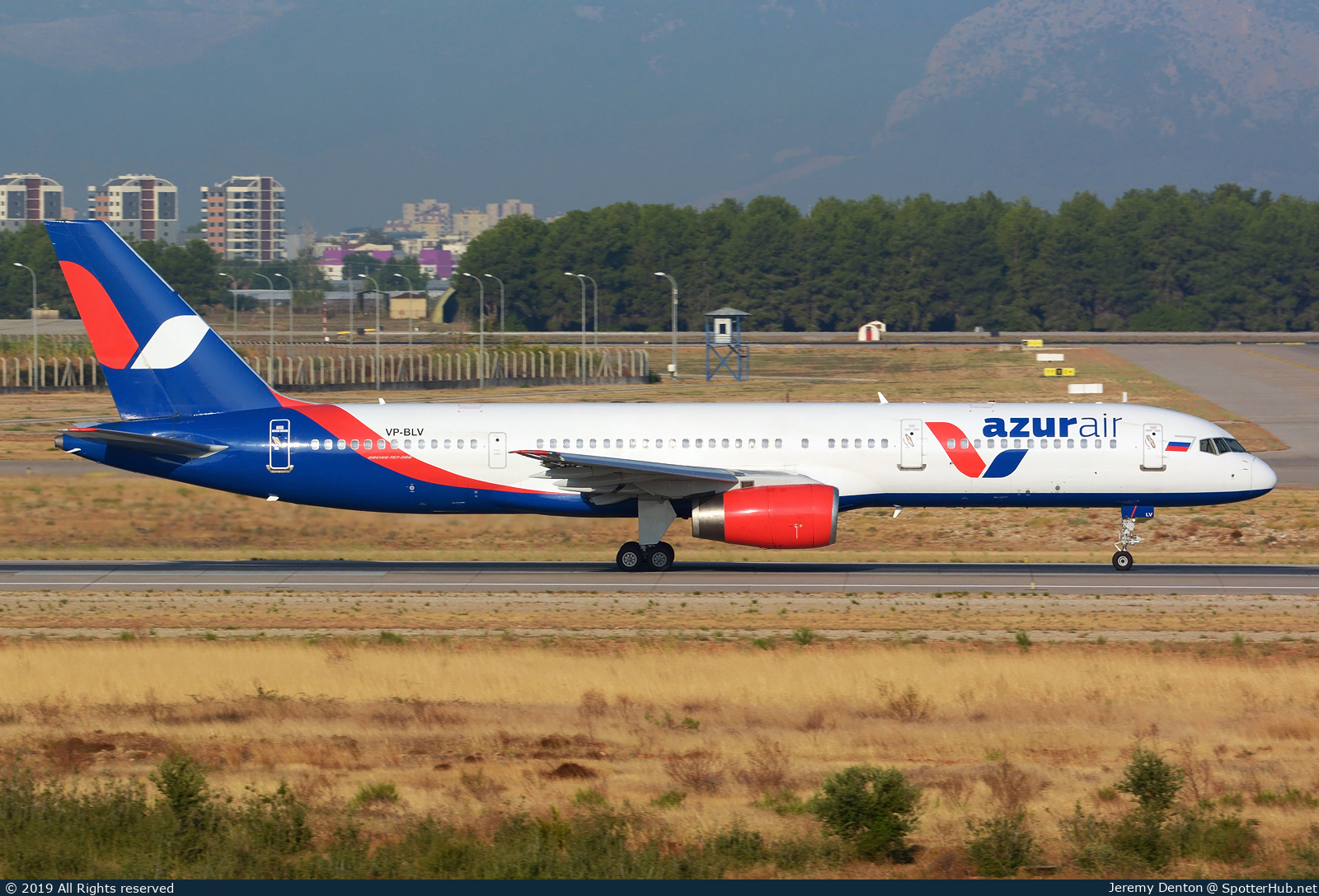 Photo of VP-BLV - Boeing 757-28A operated by Azur Air