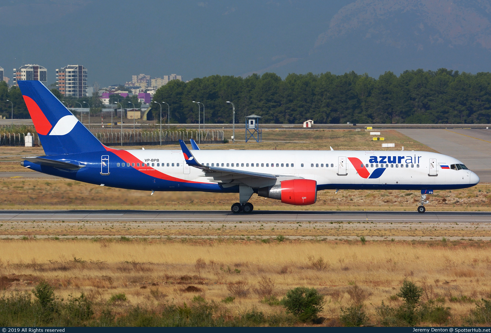 Photo of VP-BPB - Boeing 757-231 operated by Azur Air