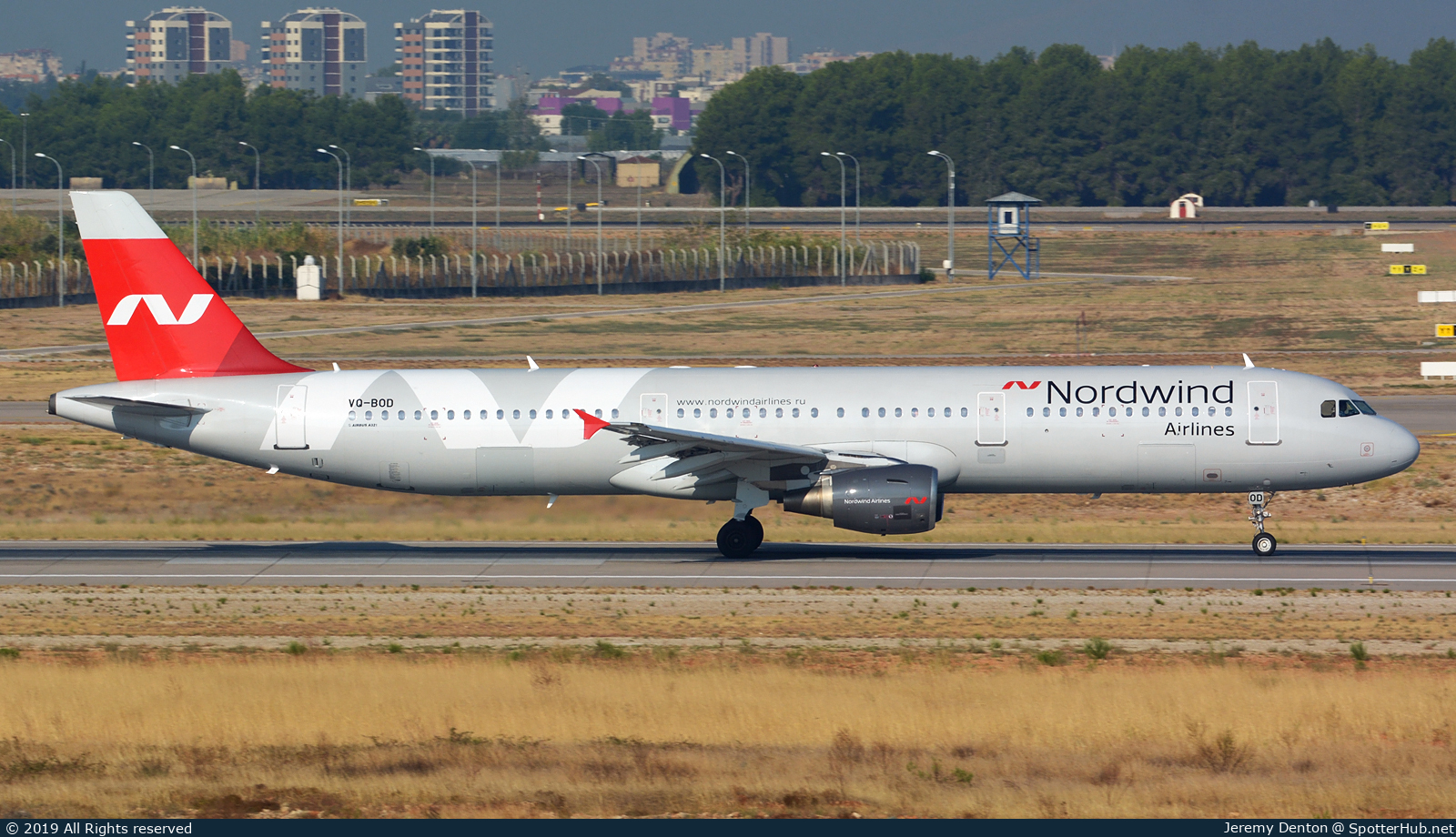 Photo of VQ-BOD - Airbus A321-211 operated by Nordwind Airlines