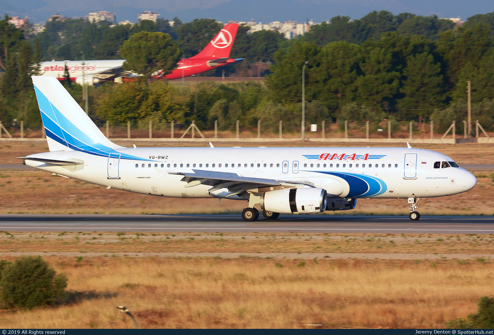 Photo of VQ-BWZ - Airbus A320-232 operated by Yamal Airlines