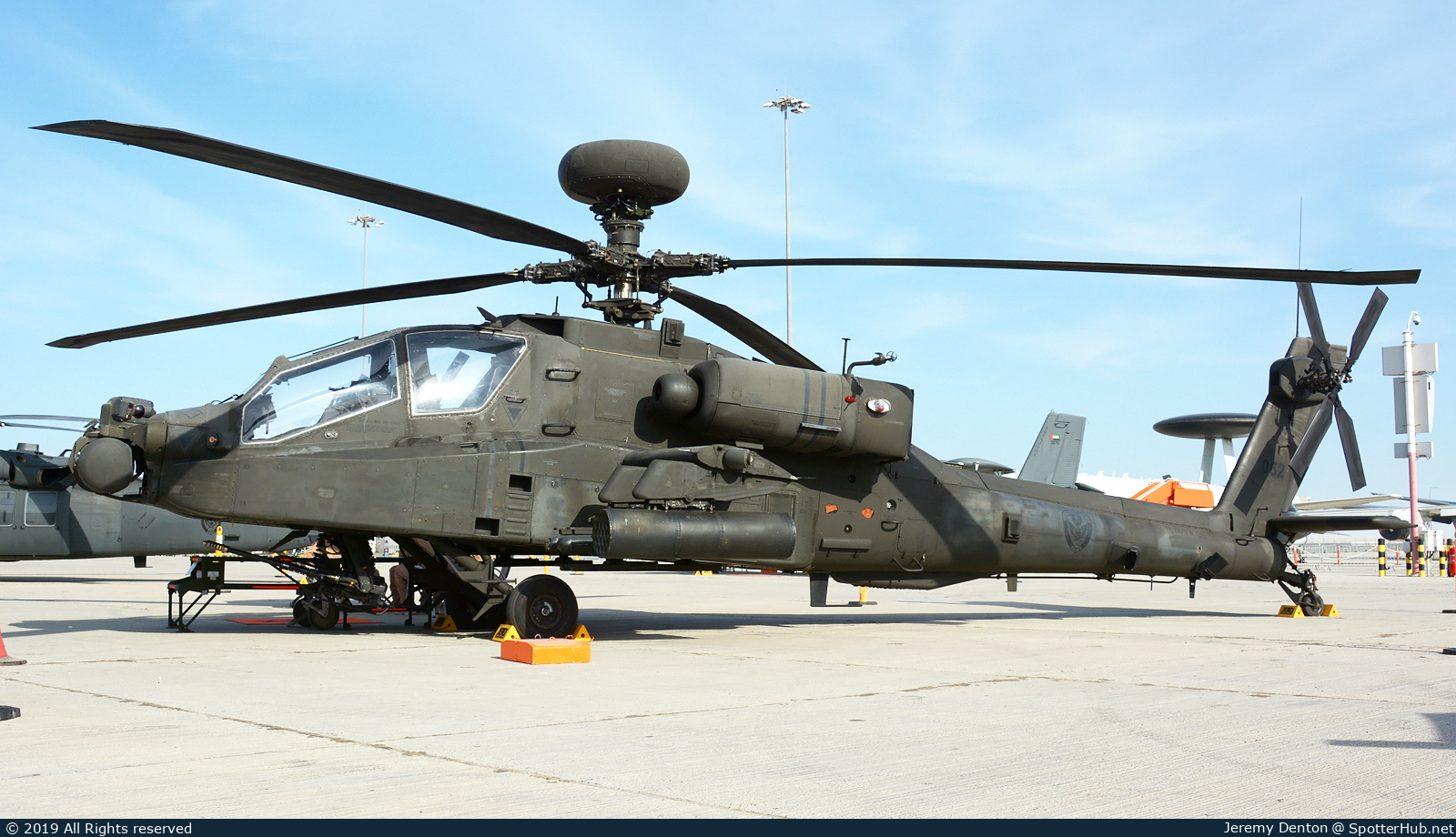 Photo of 062 - Boeing AH-64D Apache Longbow operated by United Arab Emirates Army