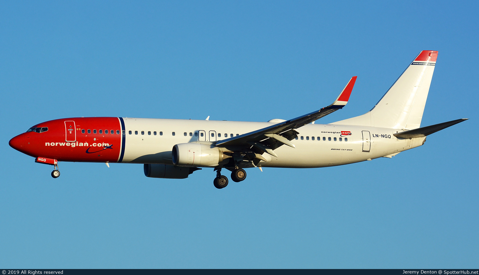 Photo of LN-NGQ - Boeing 737-8JP operated by Norwegian Air Shuttle