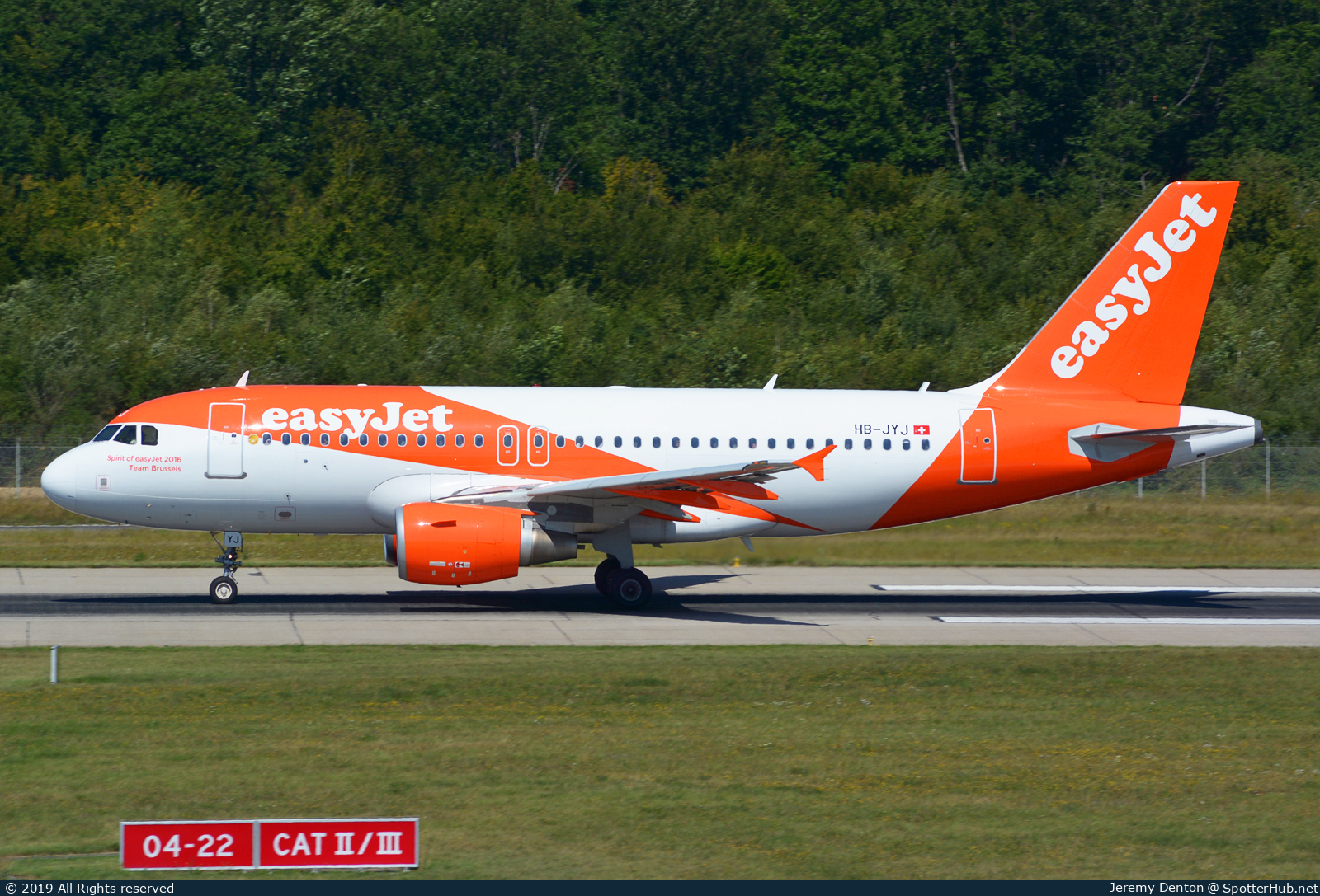 Photo of HB-JYJ - Airbus A319-111 operated by easyJet Switzerland
