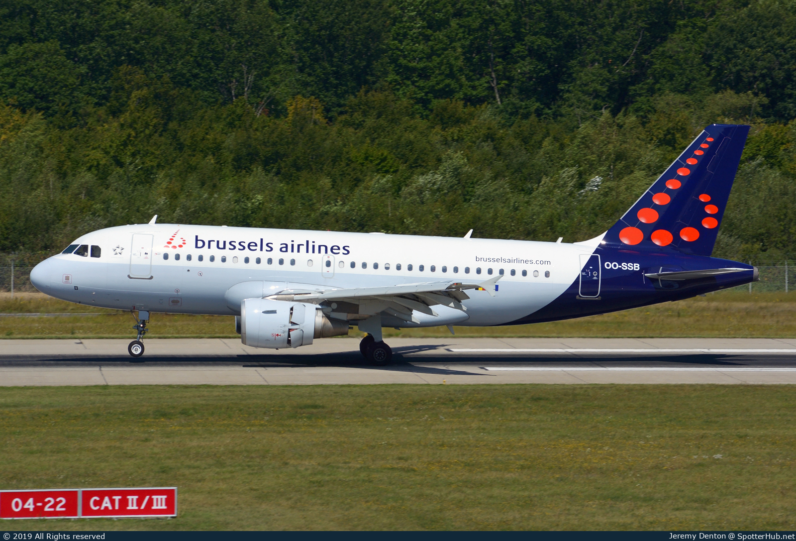 Photo of OO-SSB - Airbus A319-111 operated by Brussels Airlines