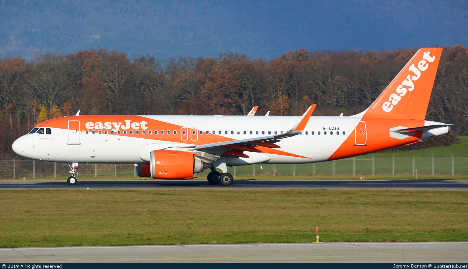 Photo of G-UZHI - Airbus A320-251N operated by easyJet