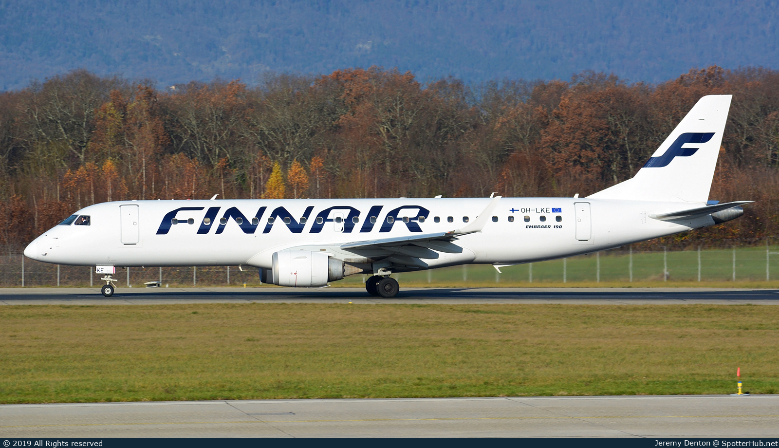 Photo of OH-LKE - Embraer ERJ-190LR operated by Finnair (opb Nordic Regional Airlines)