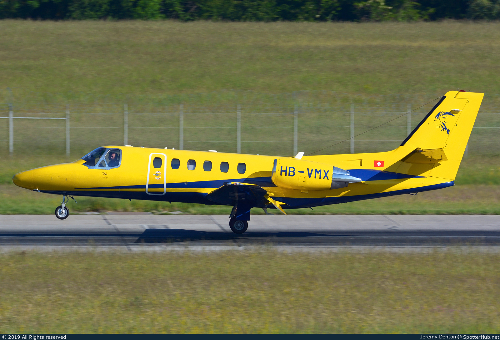 Photo of HB-VMX - Cessna 550B Citation Bravo operated by TCS Ambulance