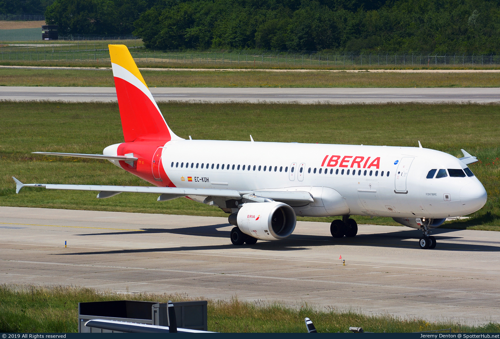 Photo of EC-KOH - Airbus A320-214 operated by Iberia