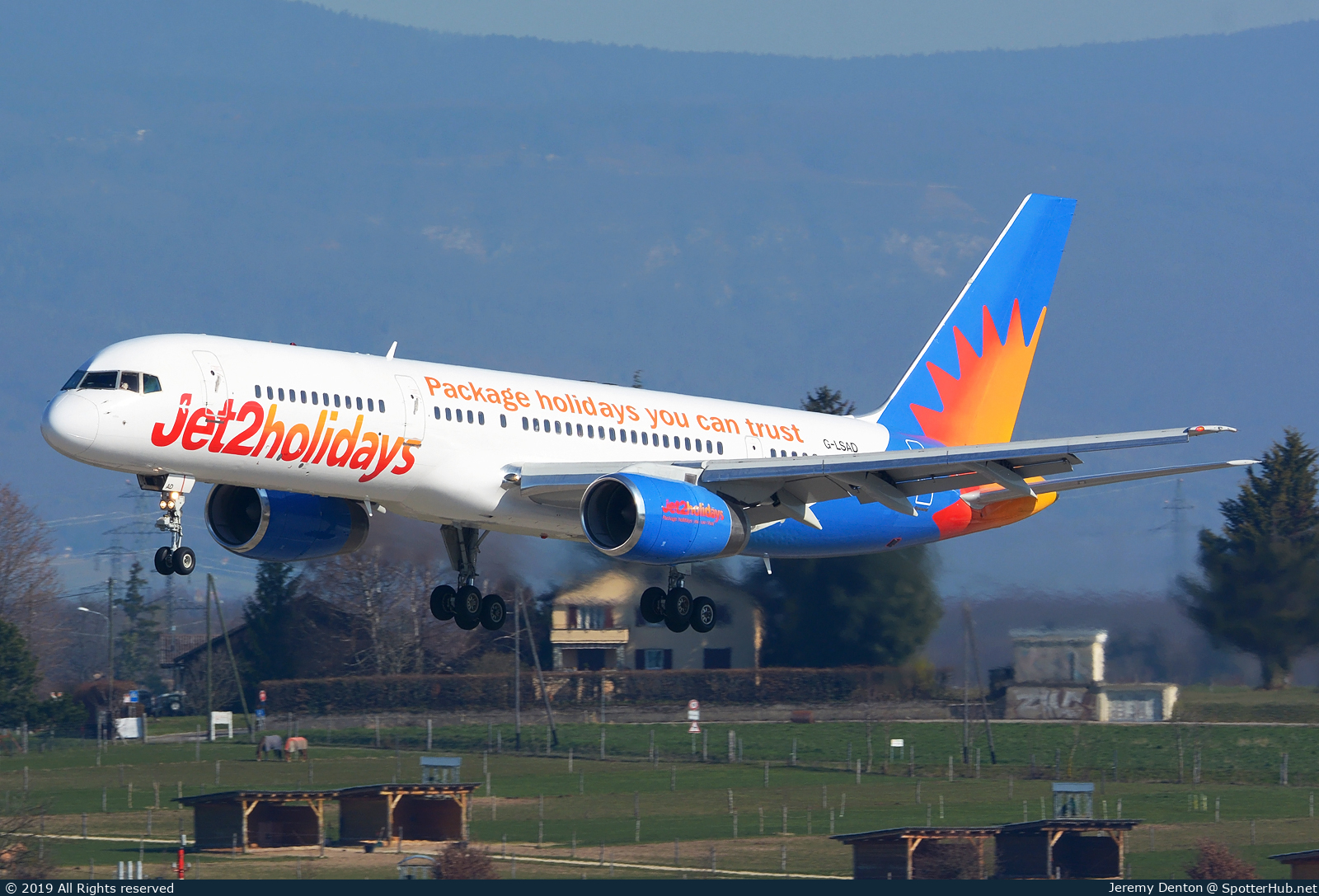 Photo of G-LSAD - Boeing 757-236 operated by Jet2