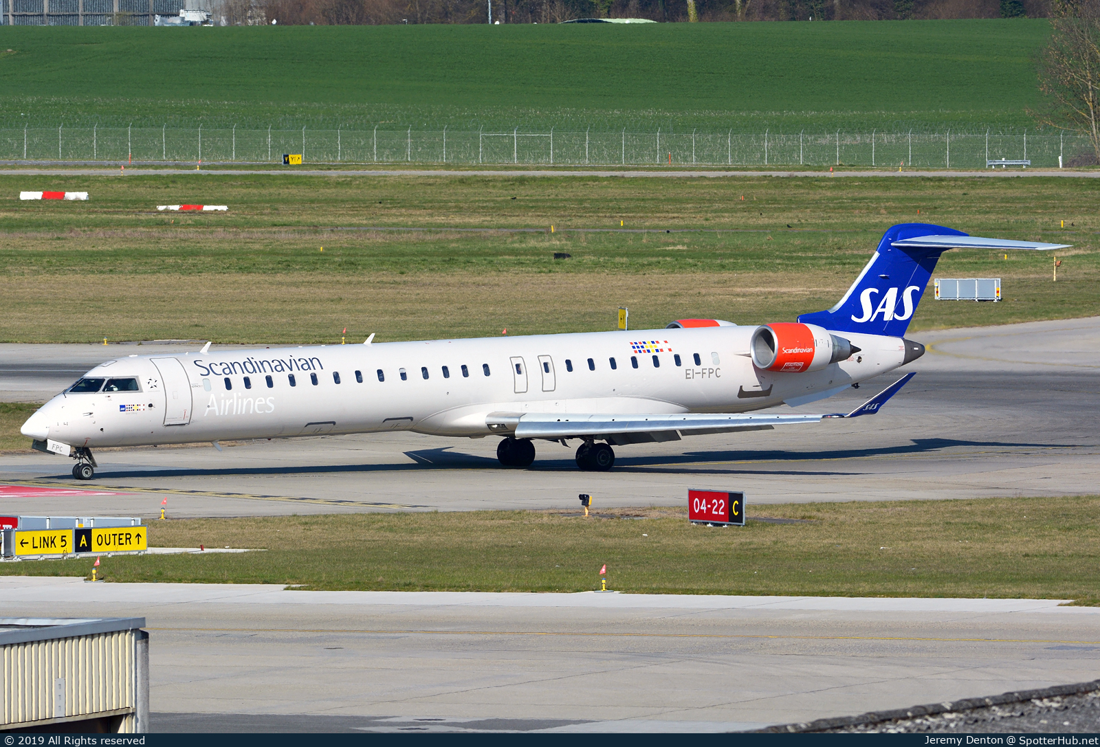 Photo of EI-FPC - Bombardier CRJ-900LR operated by SAS Scandinavian Airlines (opb CityJet)
