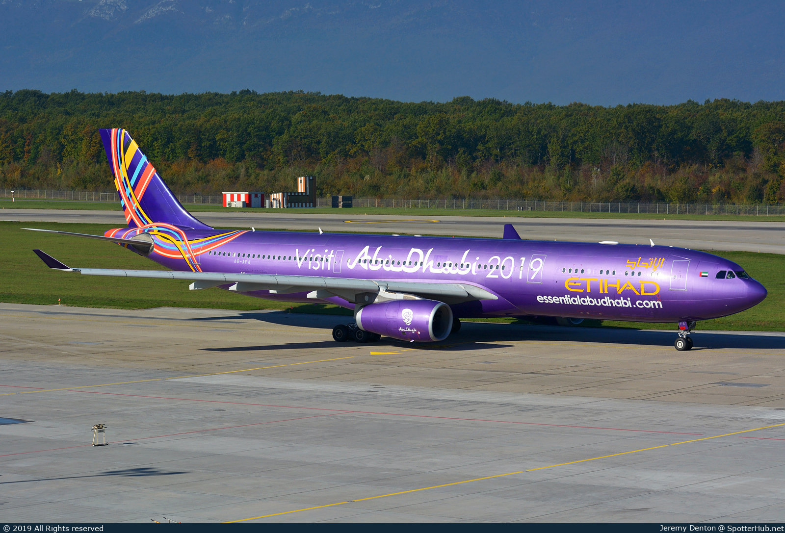 Photo of A6-AFA - Airbus A330-343 operated by Etihad Airways