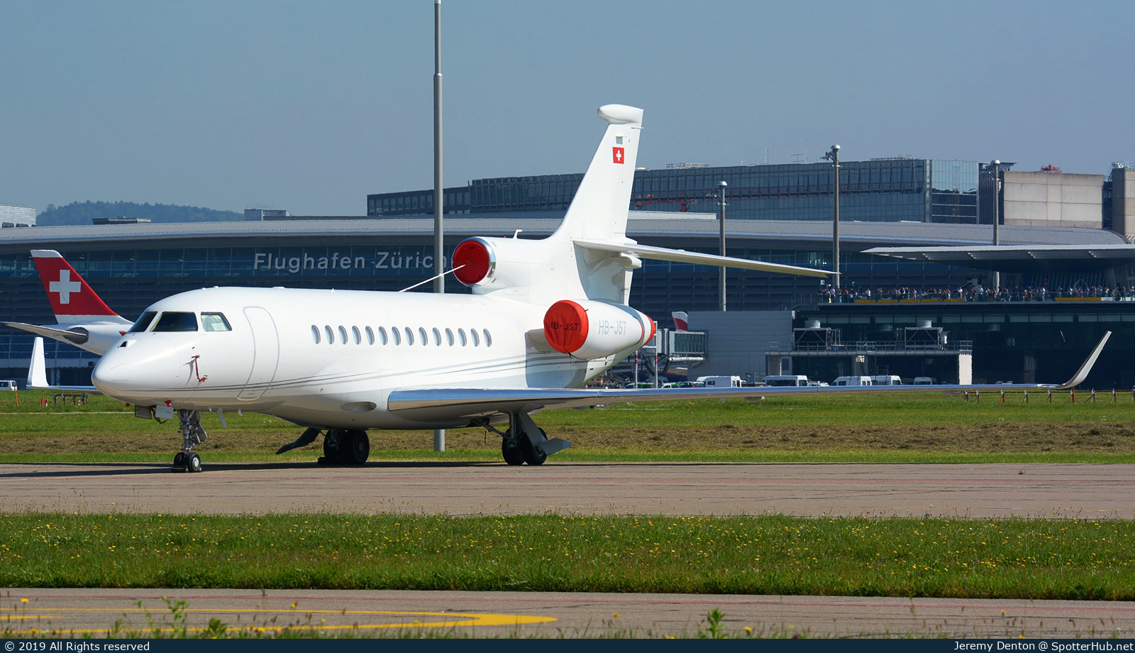 Photo of HB-JST - Dassault Falcon 7X operated by Cat Aviation