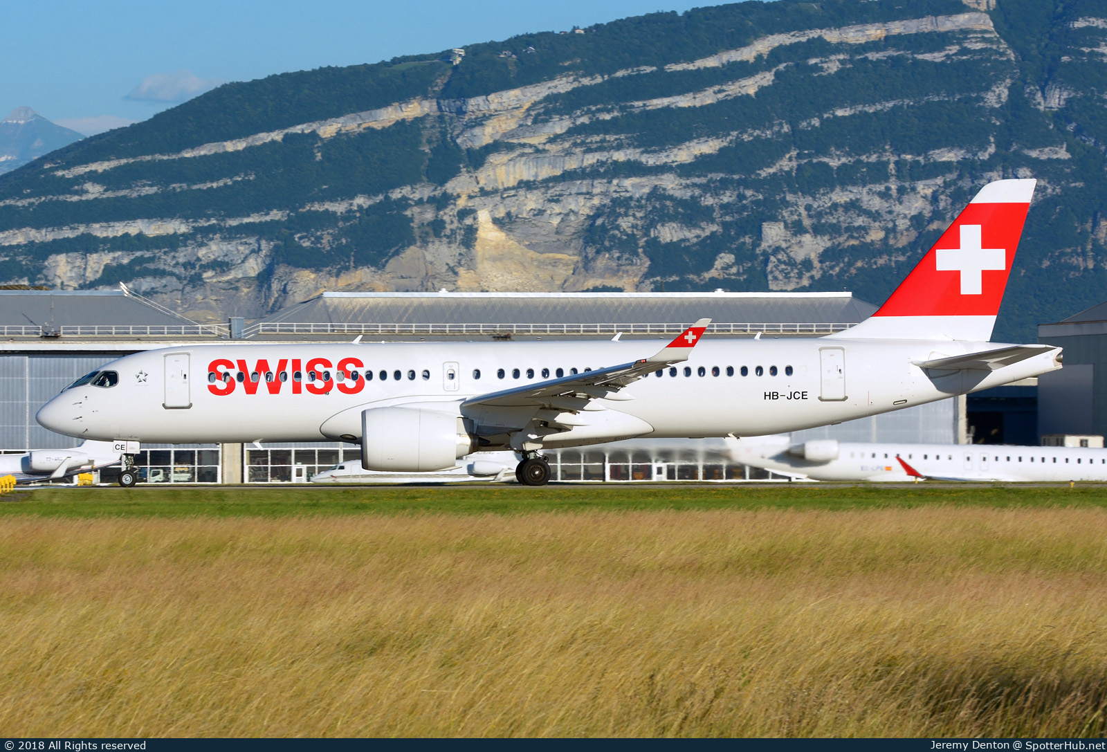 Photo of HB-JCE - Airbus A220-300 operated by Swiss International Air Lines