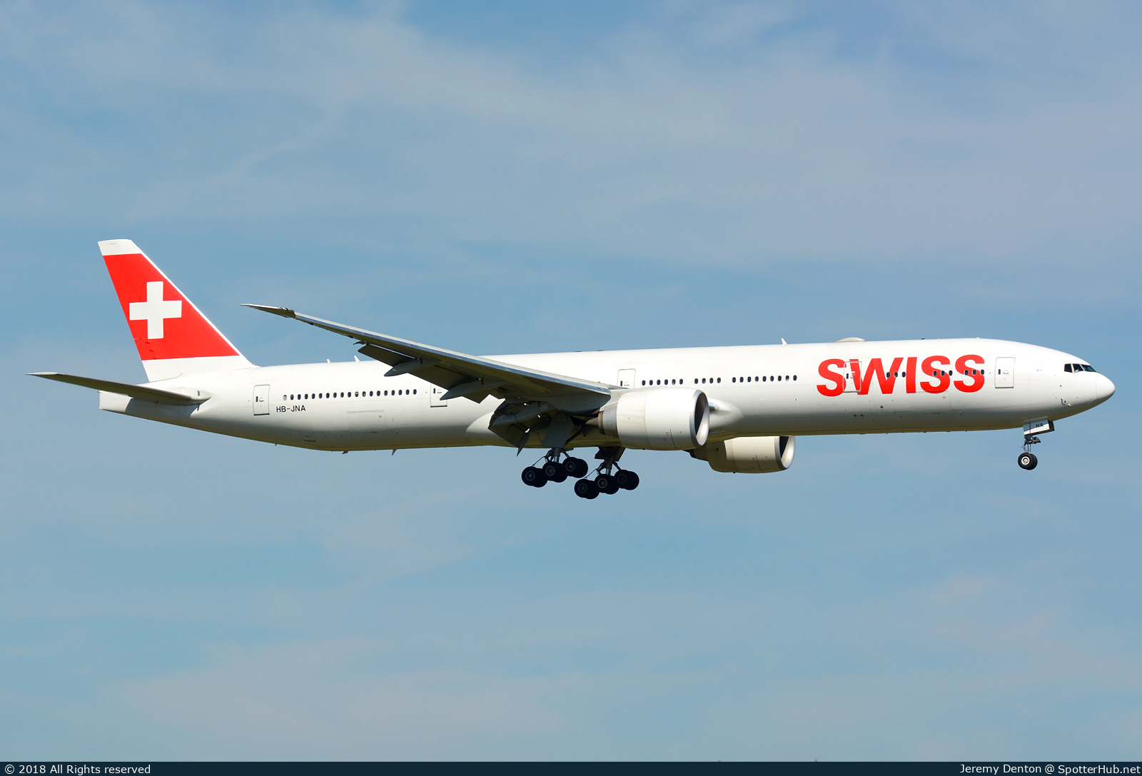 Photo of HB-JNA - Boeing 777-3DE(ER) operated by Swiss International Air Lines