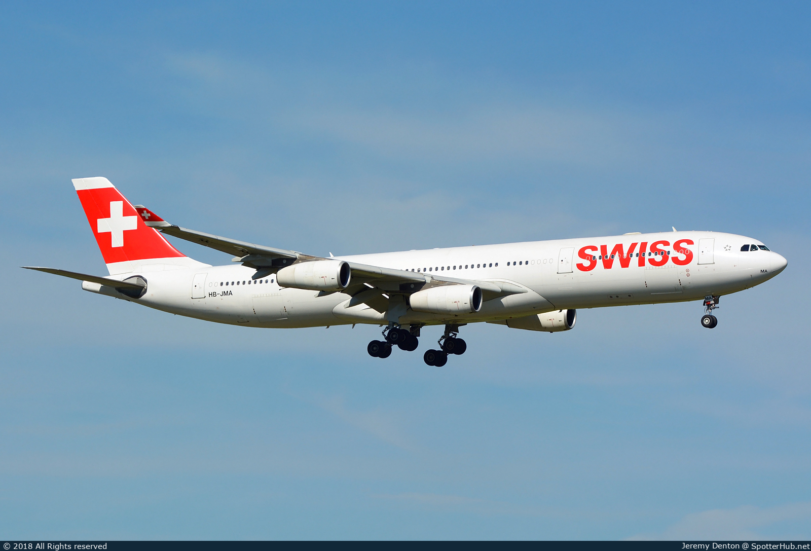 Photo of HB-JMA - Airbus A340-313 operated by Swiss International Air Lines