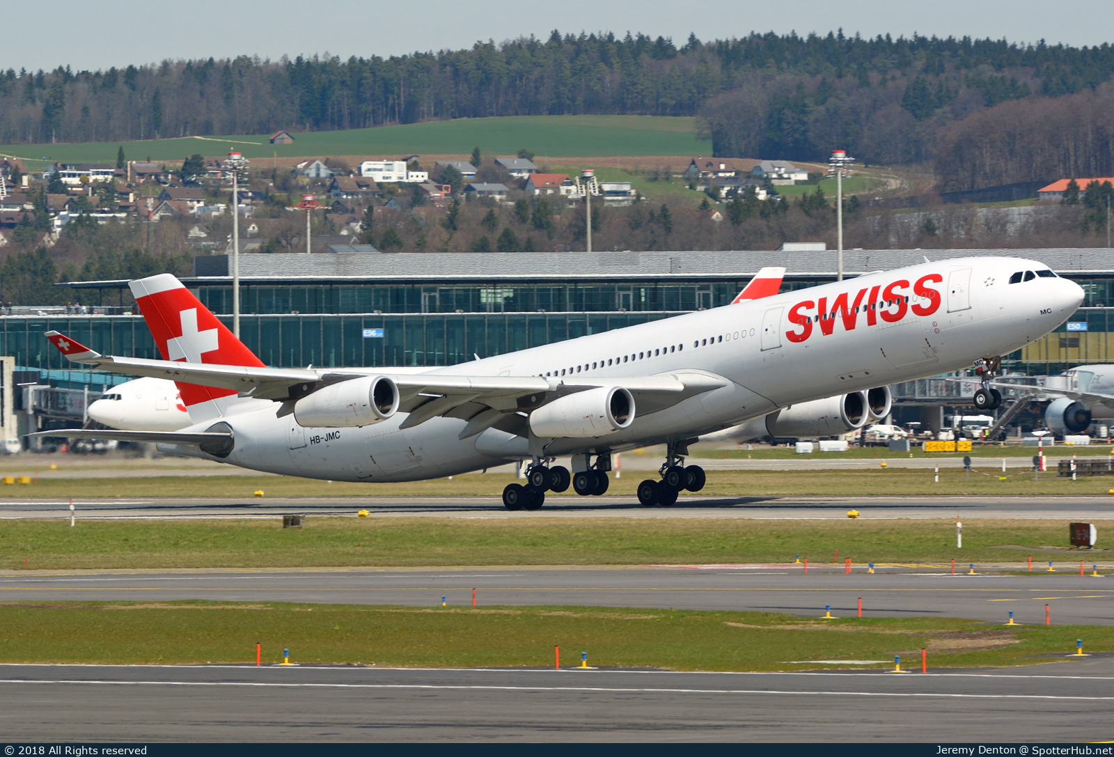 Photo of HB-JMC - Airbus A340-313 operated by Swiss International Air Lines
