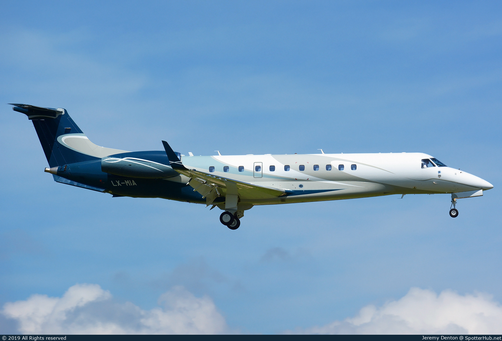 Photo of LX-MIA - Embraer Legacy 650 operated by Global Jet Luxembourg