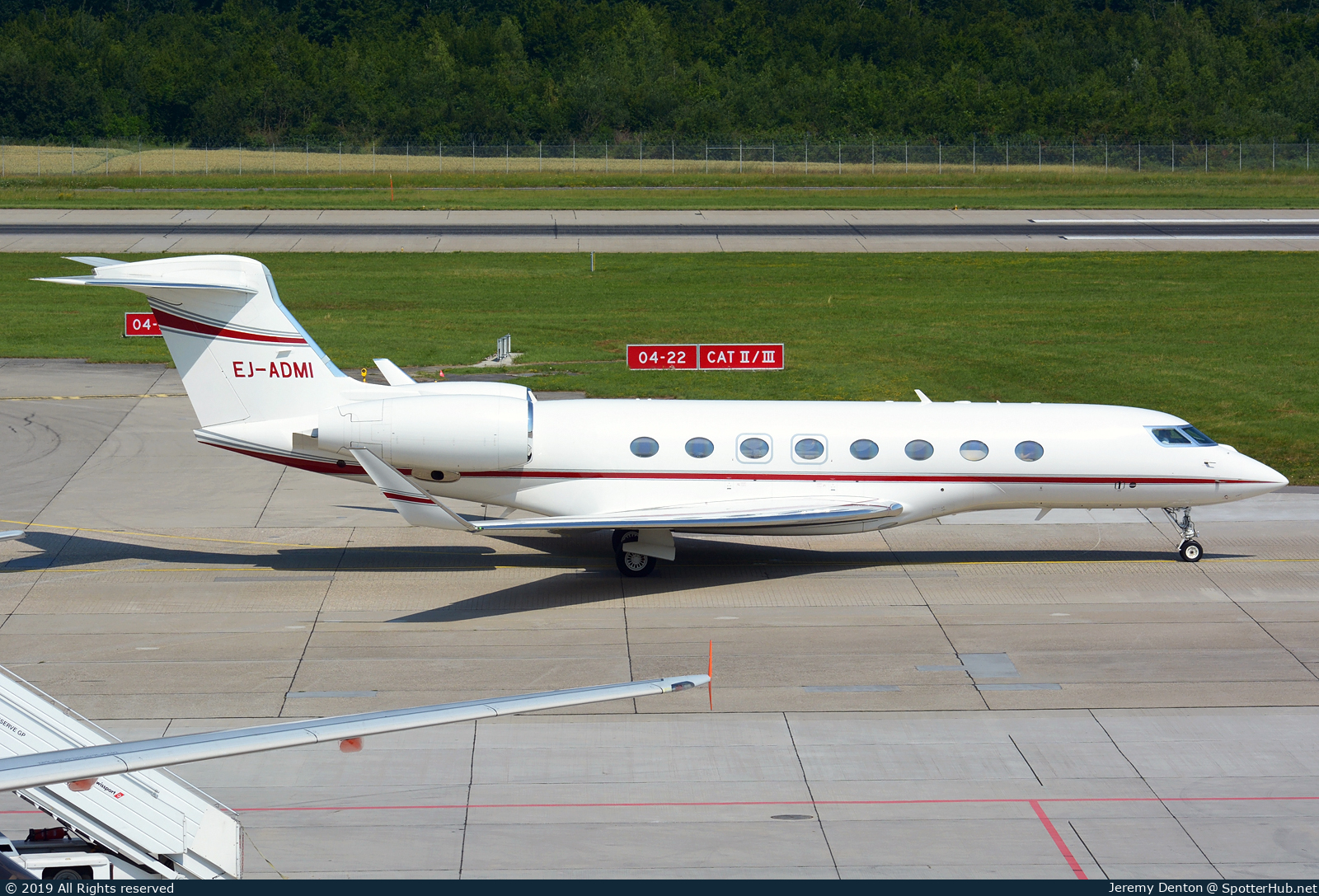 Photo of EJ-ADMI - Gulfstream G650ER operated by GainJet Ireland