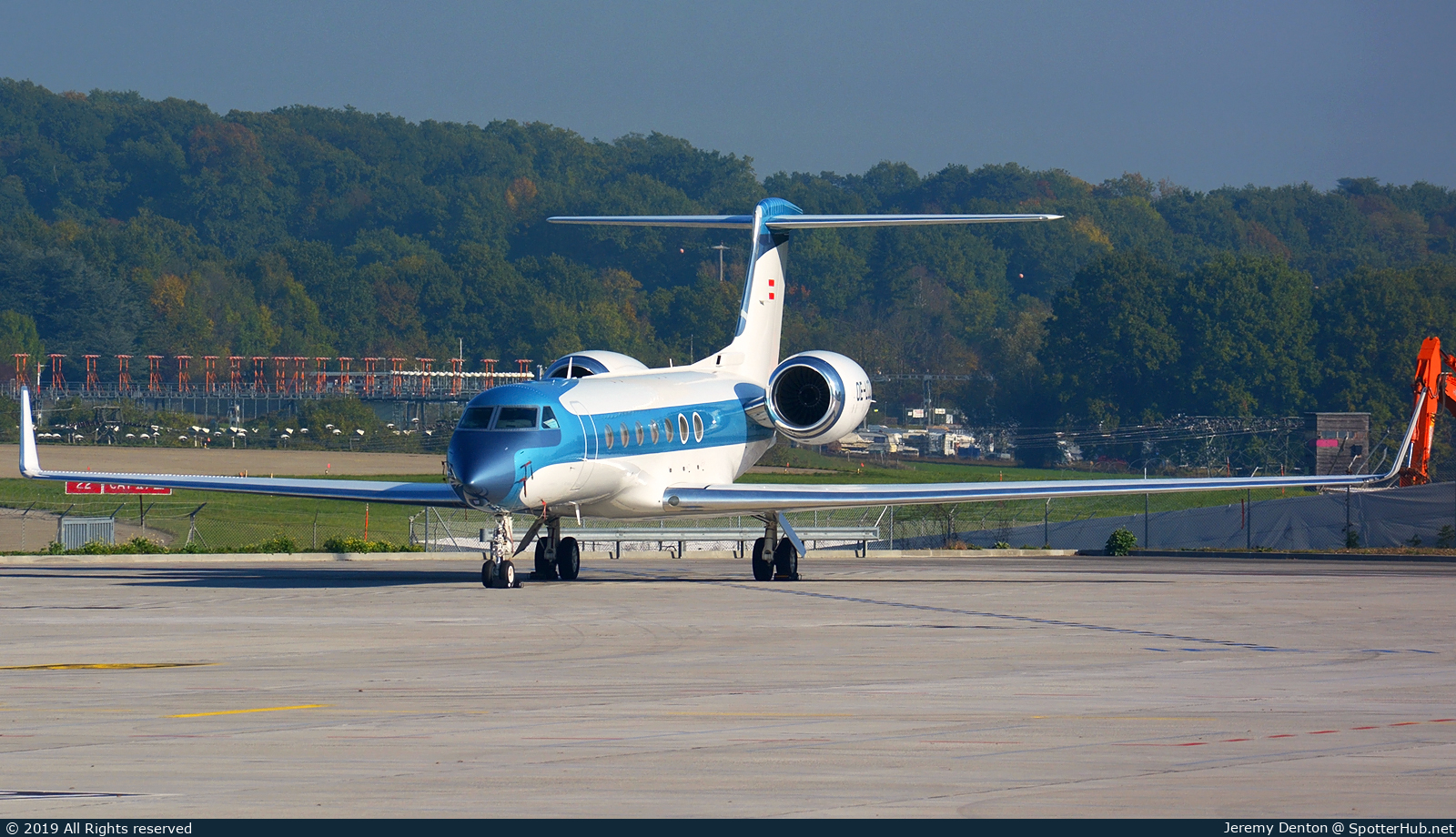 Photo of OE-LCZ - Gulfstream GV-SP (G550) operated by Avcon Jet