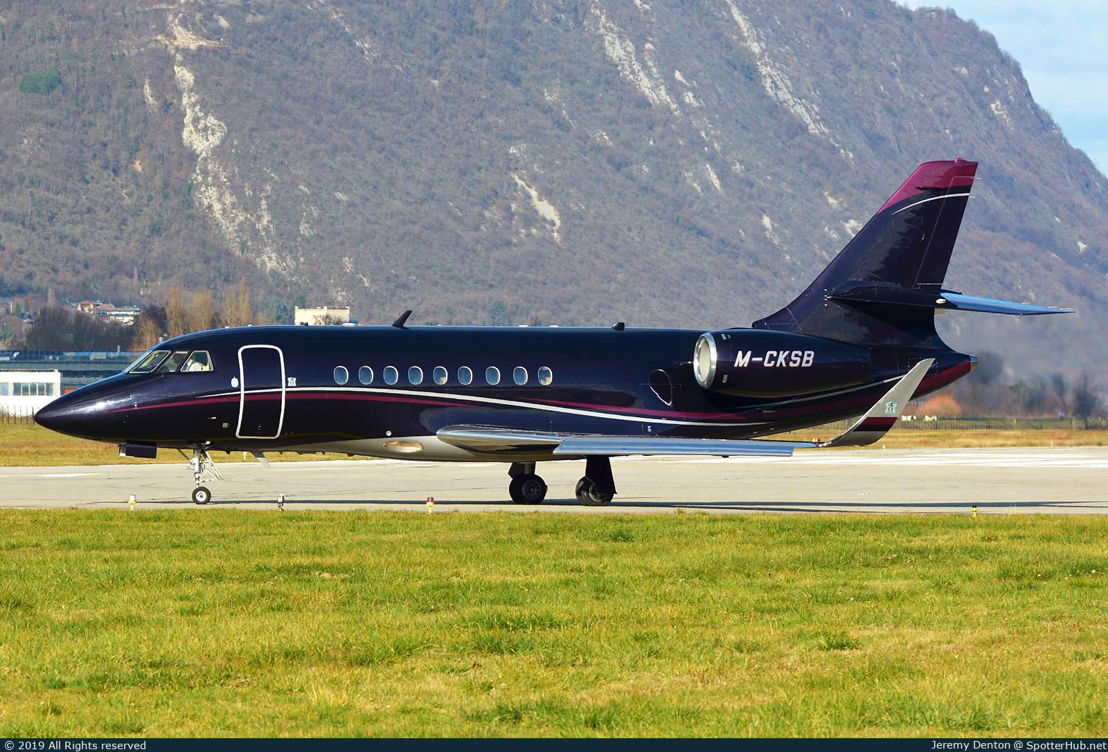 Photo of M-CKSB - Dassault Falcon 2000 operated by Private