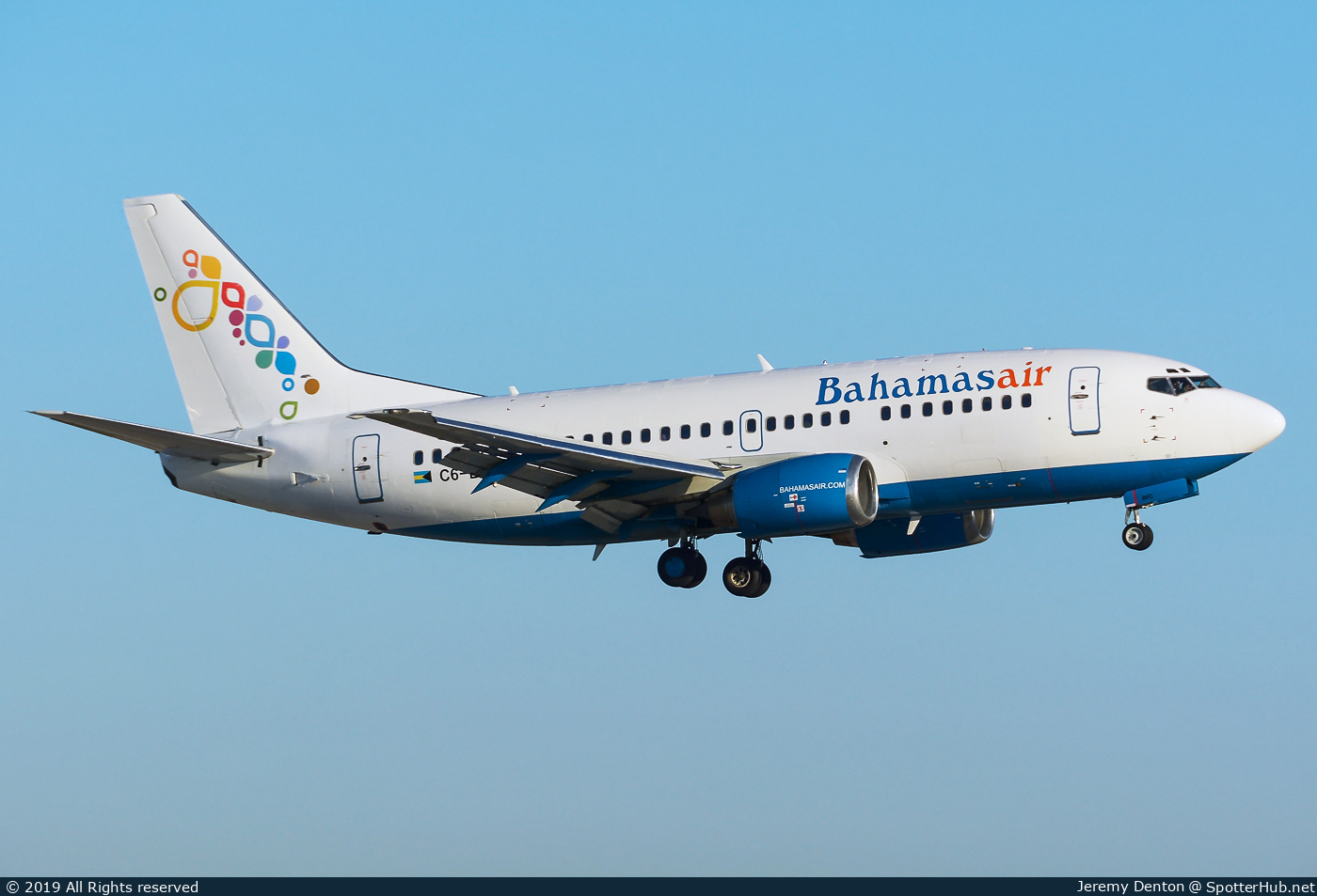 Photo of C6-BFC - Boeing 737-505 operated by Bahamasair