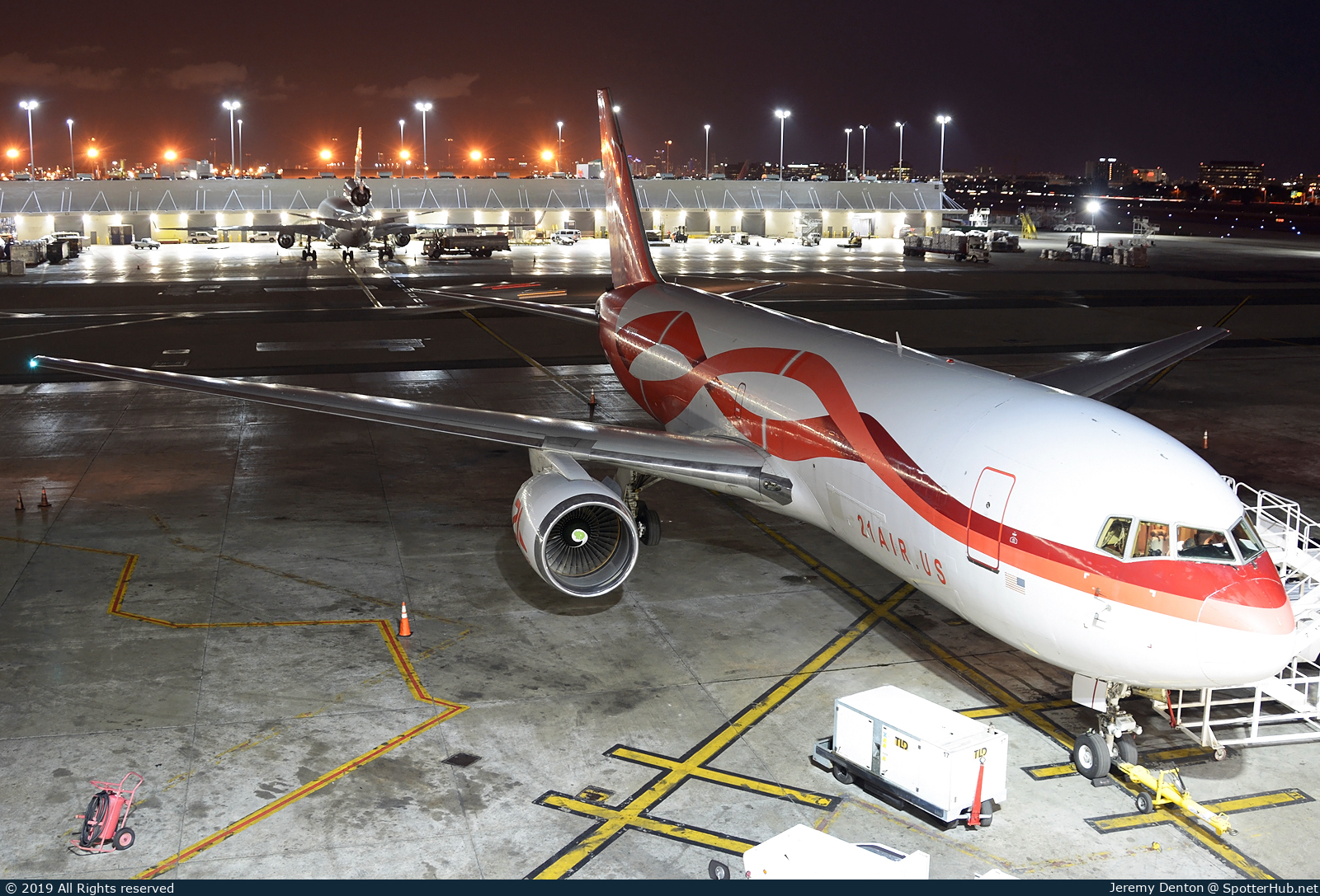 Photo of N999YV - Boeing 767-241(ER)(BDSF) operated by 21 Air