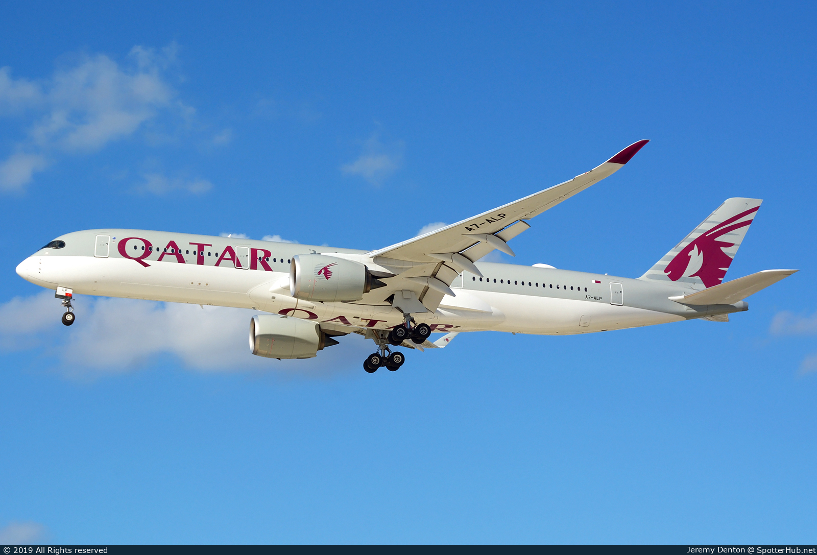 Photo of A7-ALP - Airbus A350-941 operated by Qatar Airways