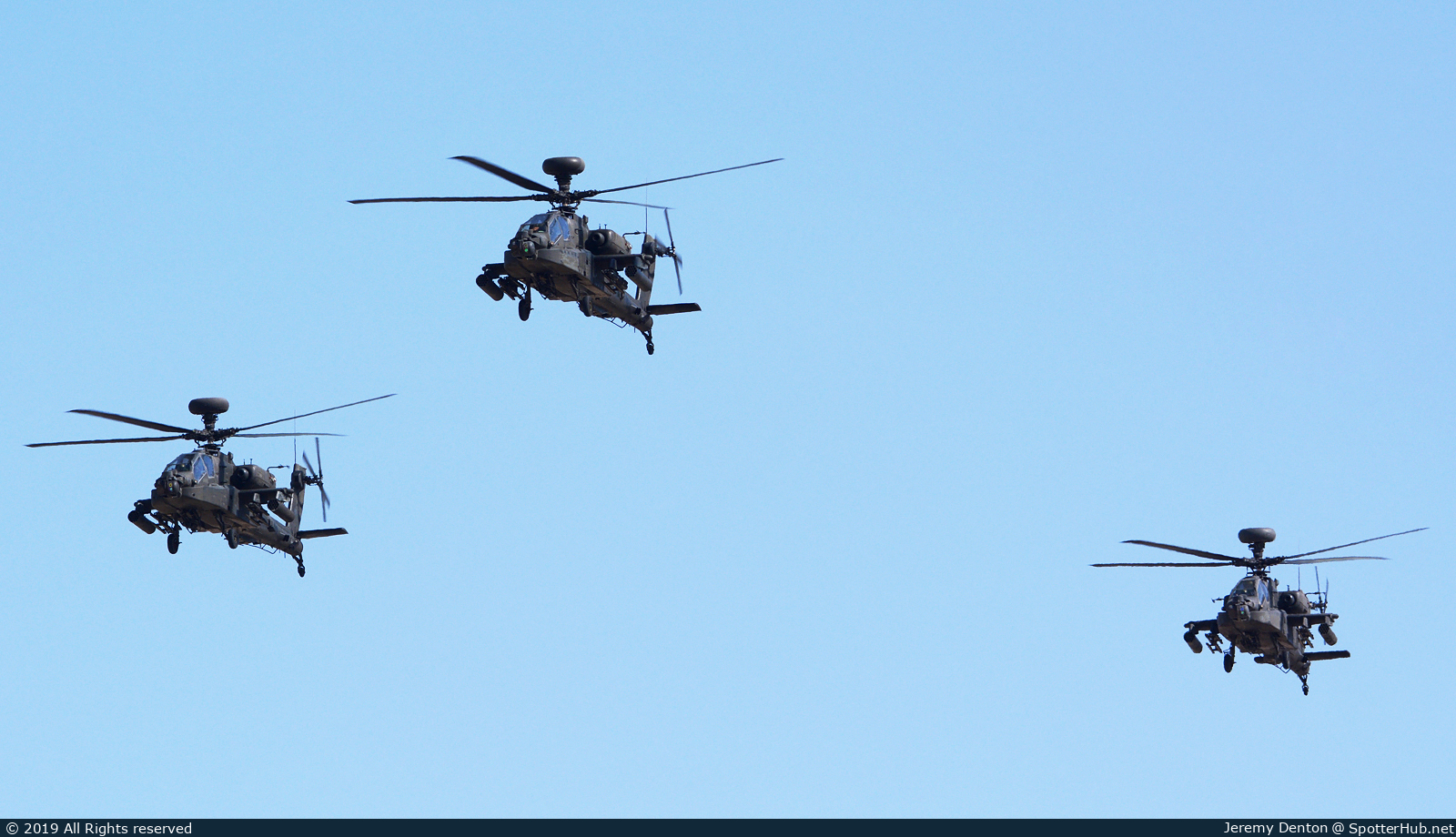 Photo of 065 - Boeing AH-64D Apache Longbow operated by United Arab Emirates Air Force