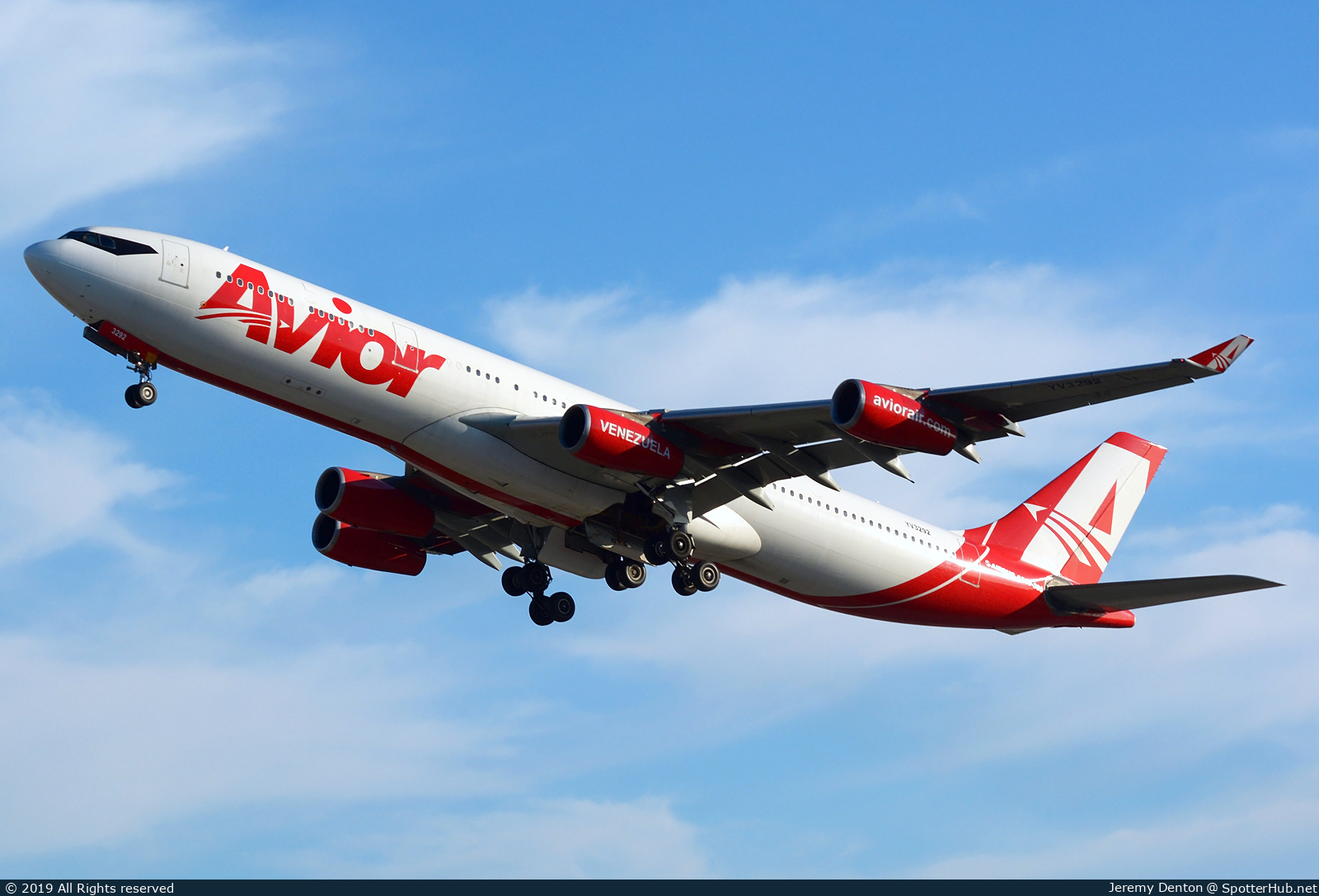 Photo of YV3292 - Airbus A340-313 operated by Avior Airlines