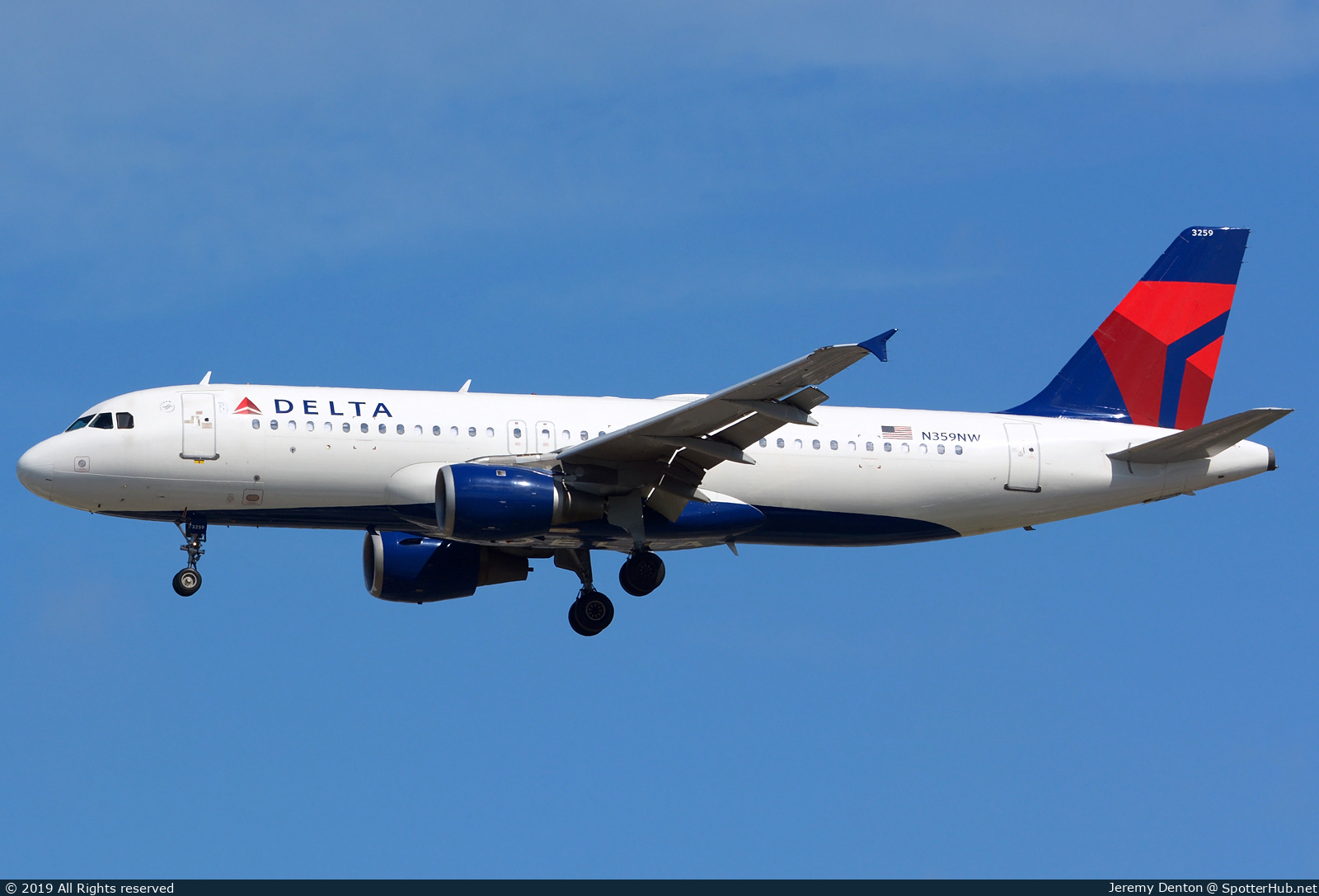 Photo of N359NW - Airbus A320-212 operated by Delta Air Lines