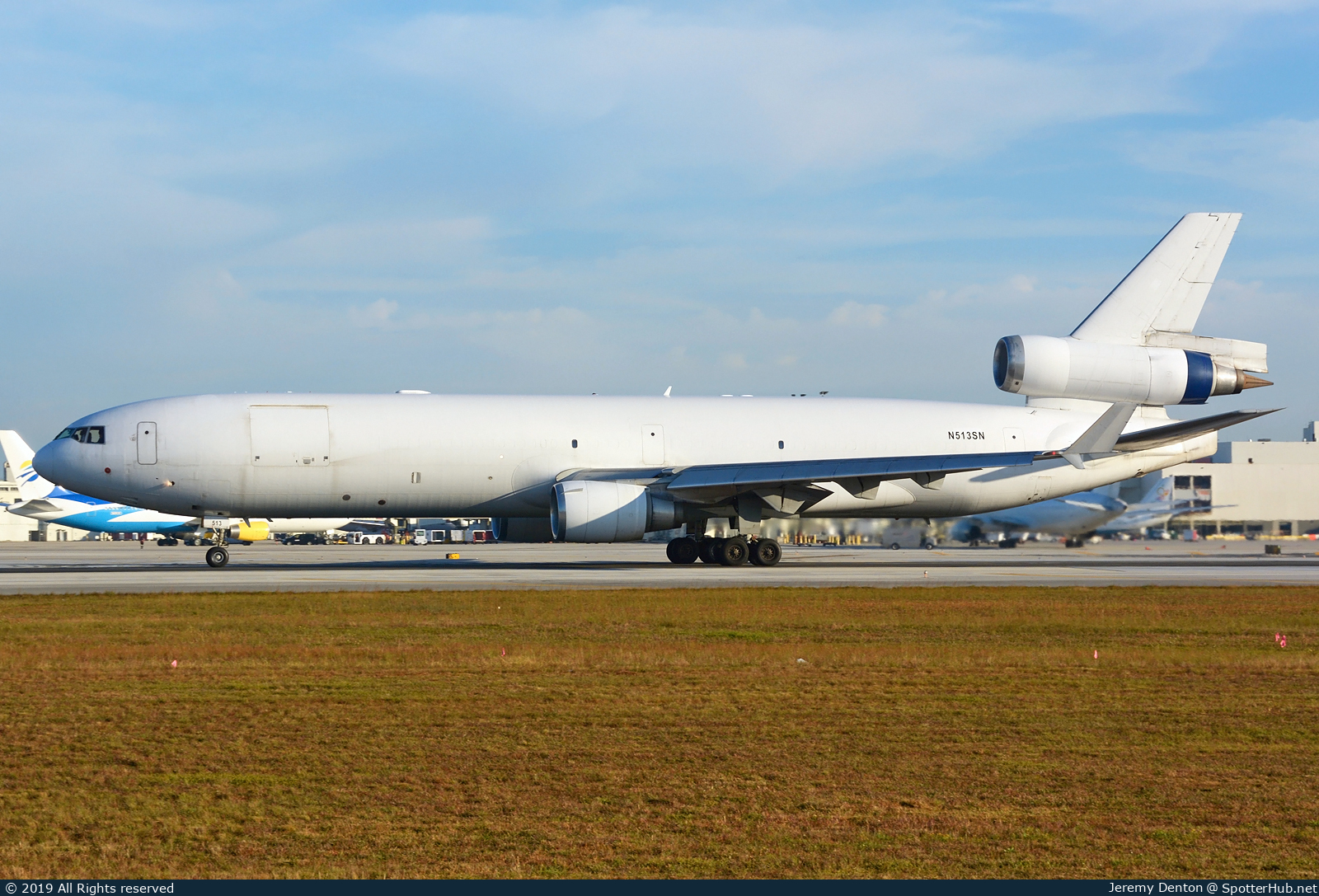 Photo of N513SN - McDonnell Douglas MD-11(F) operated by Western Global Airlines
