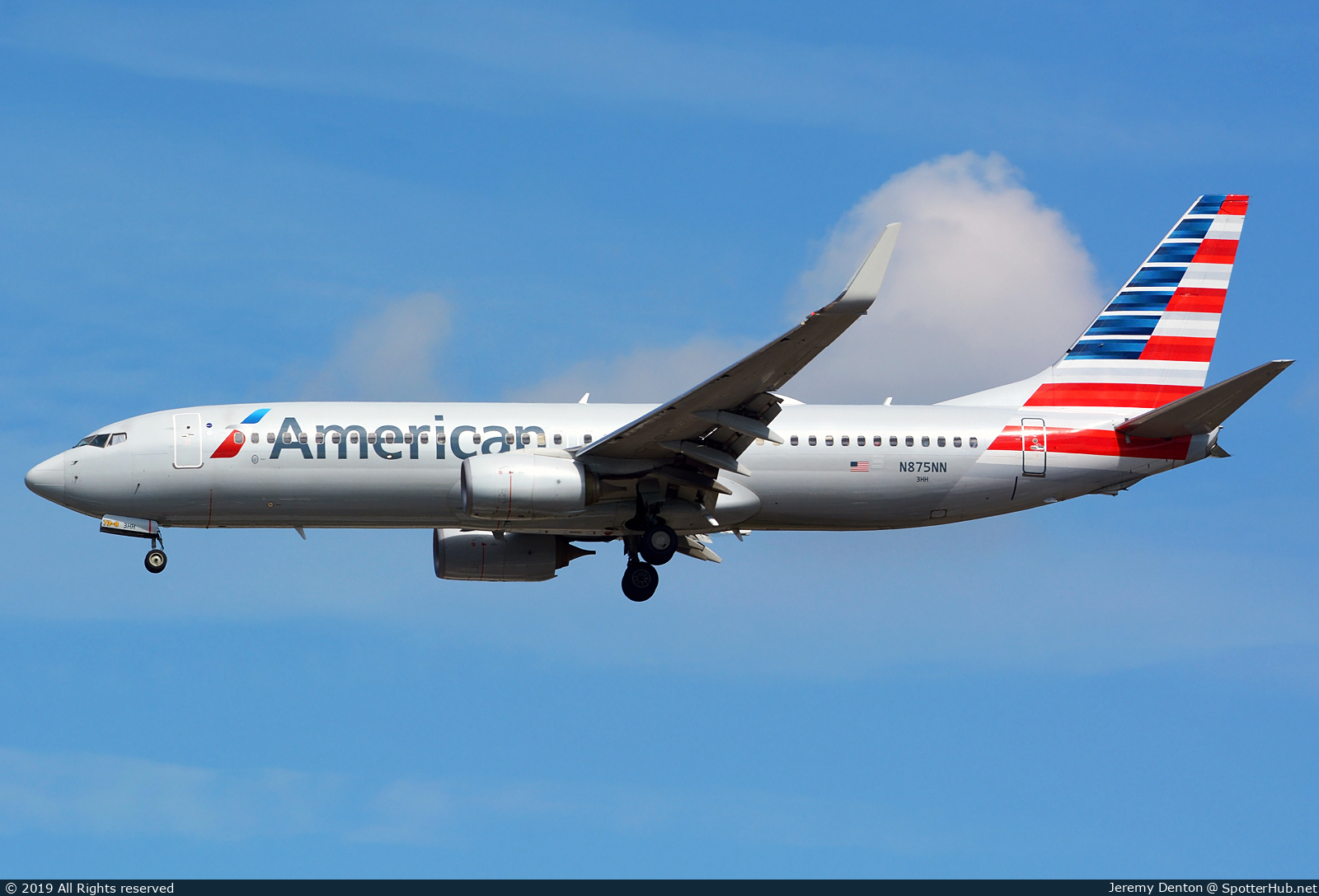 Photo of N875NN - Boeing 737-823 operated by American Airlines