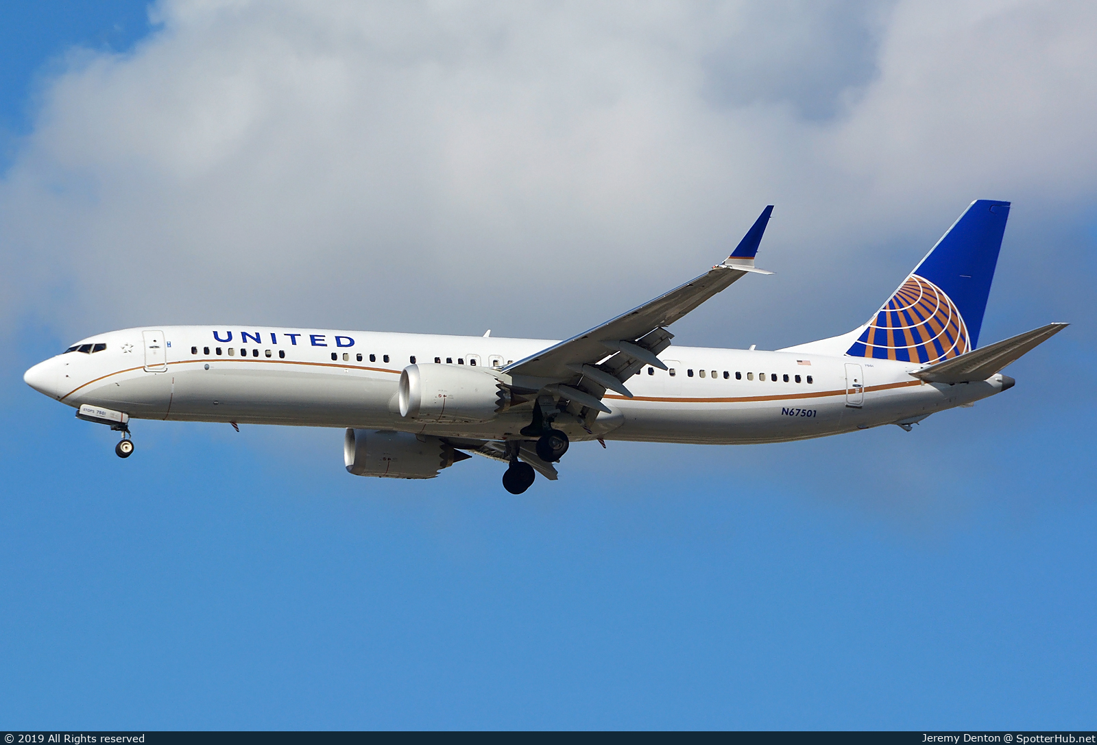 Photo of N67501 - Boeing 737 MAX 9 operated by United Airlines