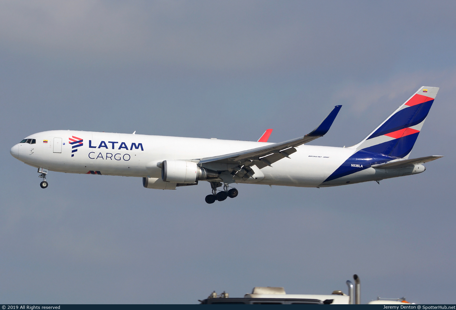 Photo of N536LA - Boeing 767-316F operated by LATAM Cargo Colombia