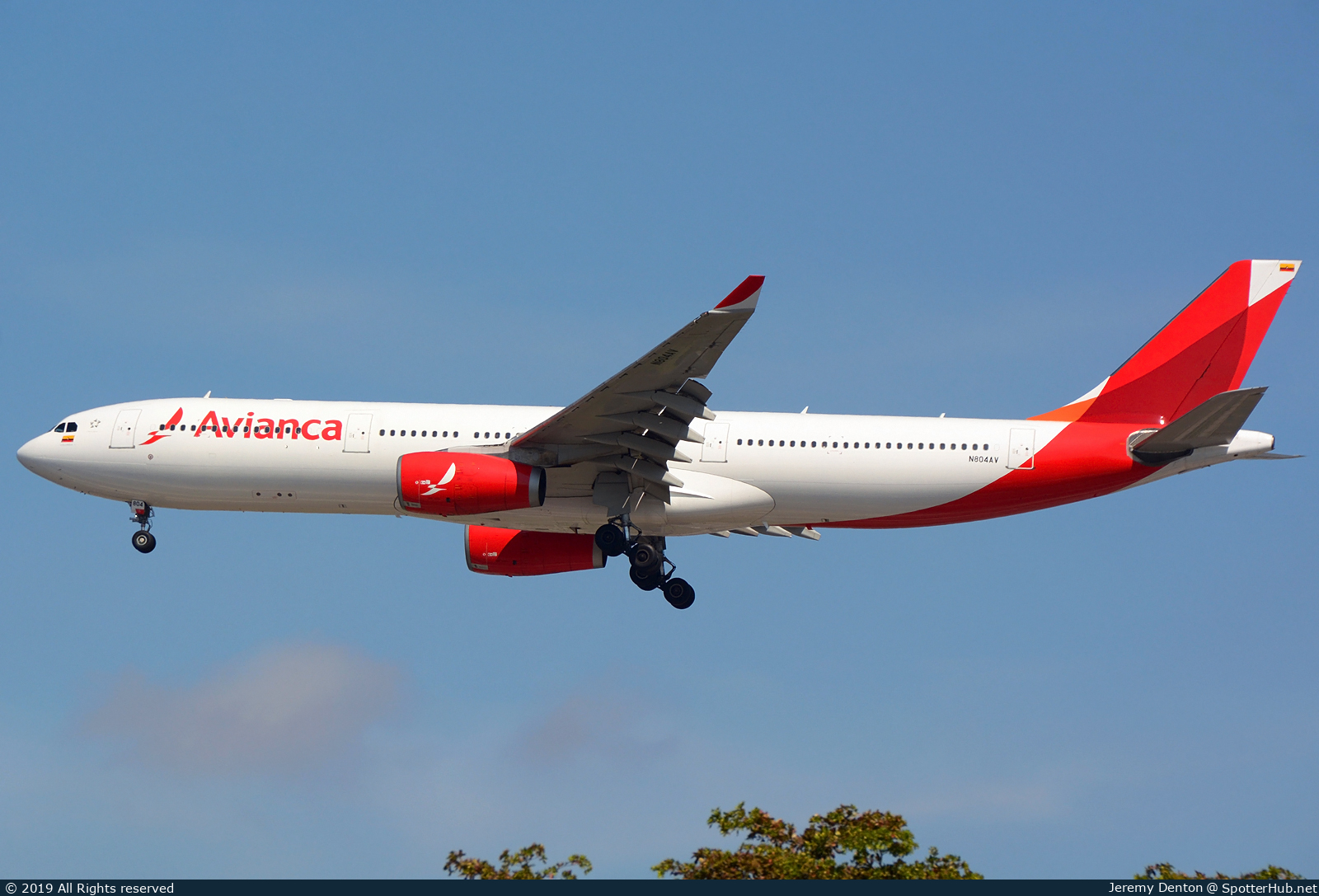 Photo of N804AV - Airbus A330-343 operated by Avianca