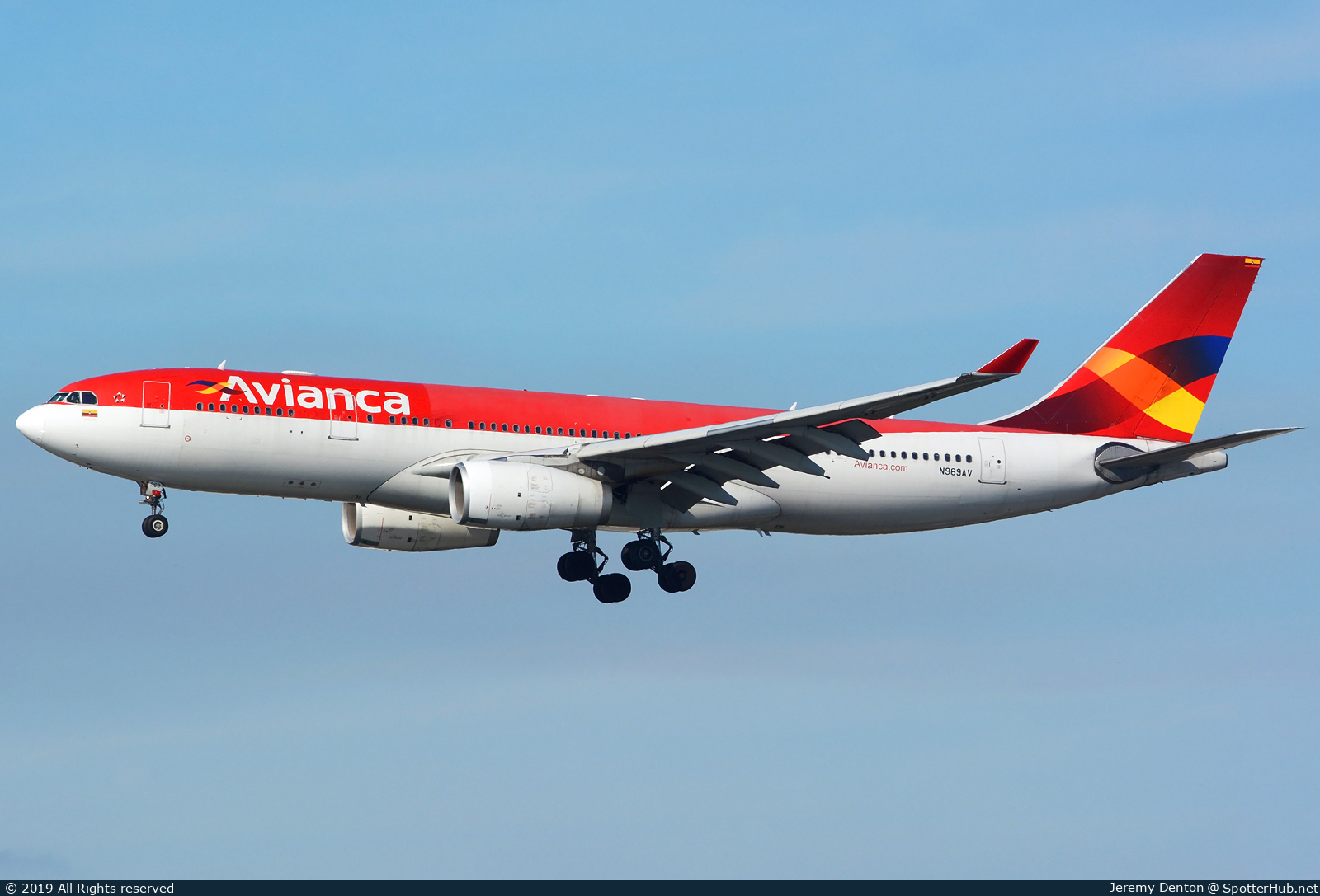 Photo of N969AV - Airbus A330-243 operated by Avianca