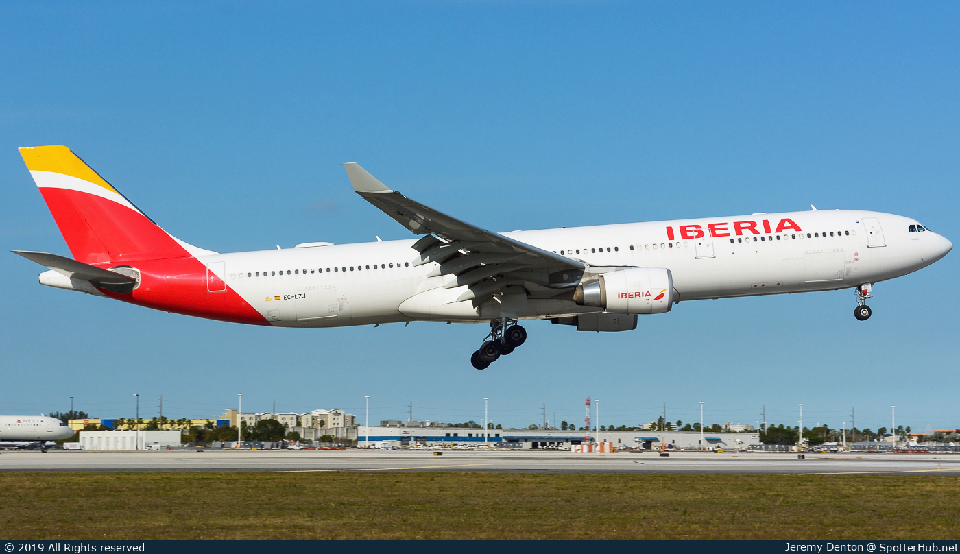 Photo of EC-LZJ - Airbus A330-302 operated by Iberia