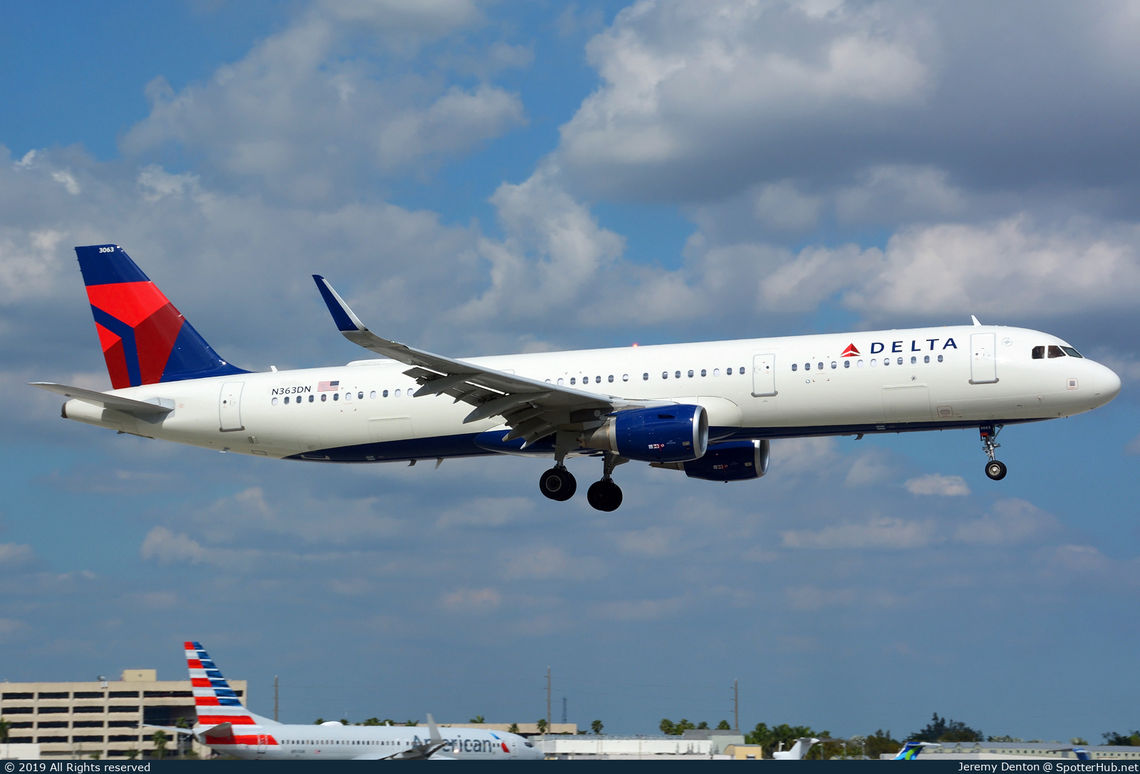 Photo of N363DN - Airbus A321-211 operated by Delta Air Lines
