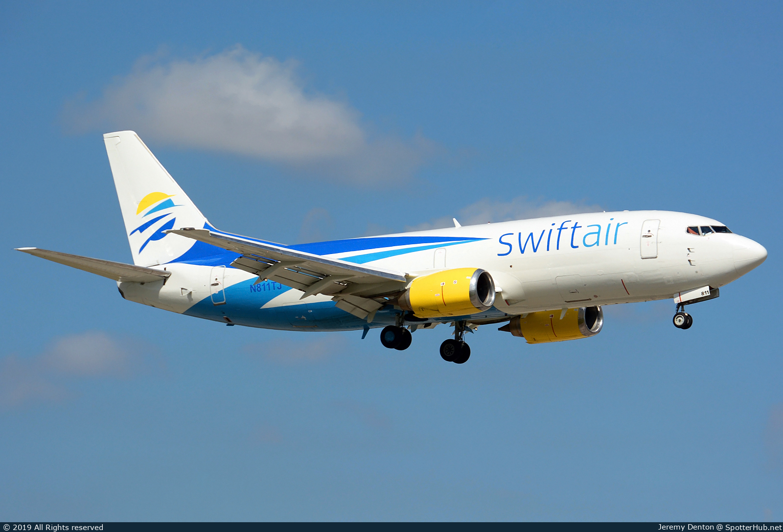 Photo of N811TJ - Boeing 737-306(BDSF) operated by Swift Air