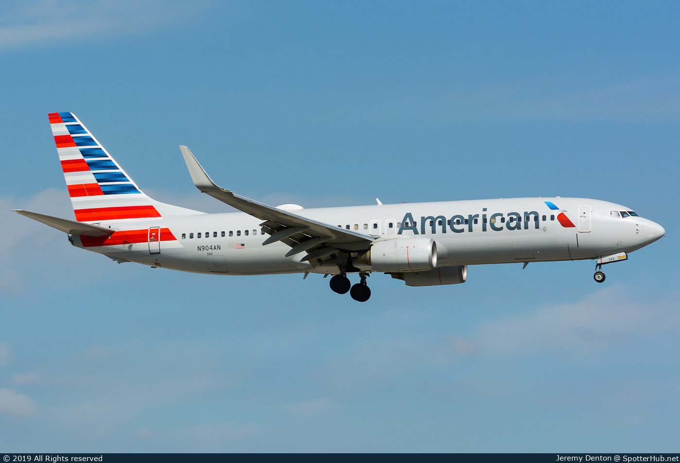 Photo of N904AN - Boeing 737-823 operated by American Airlines